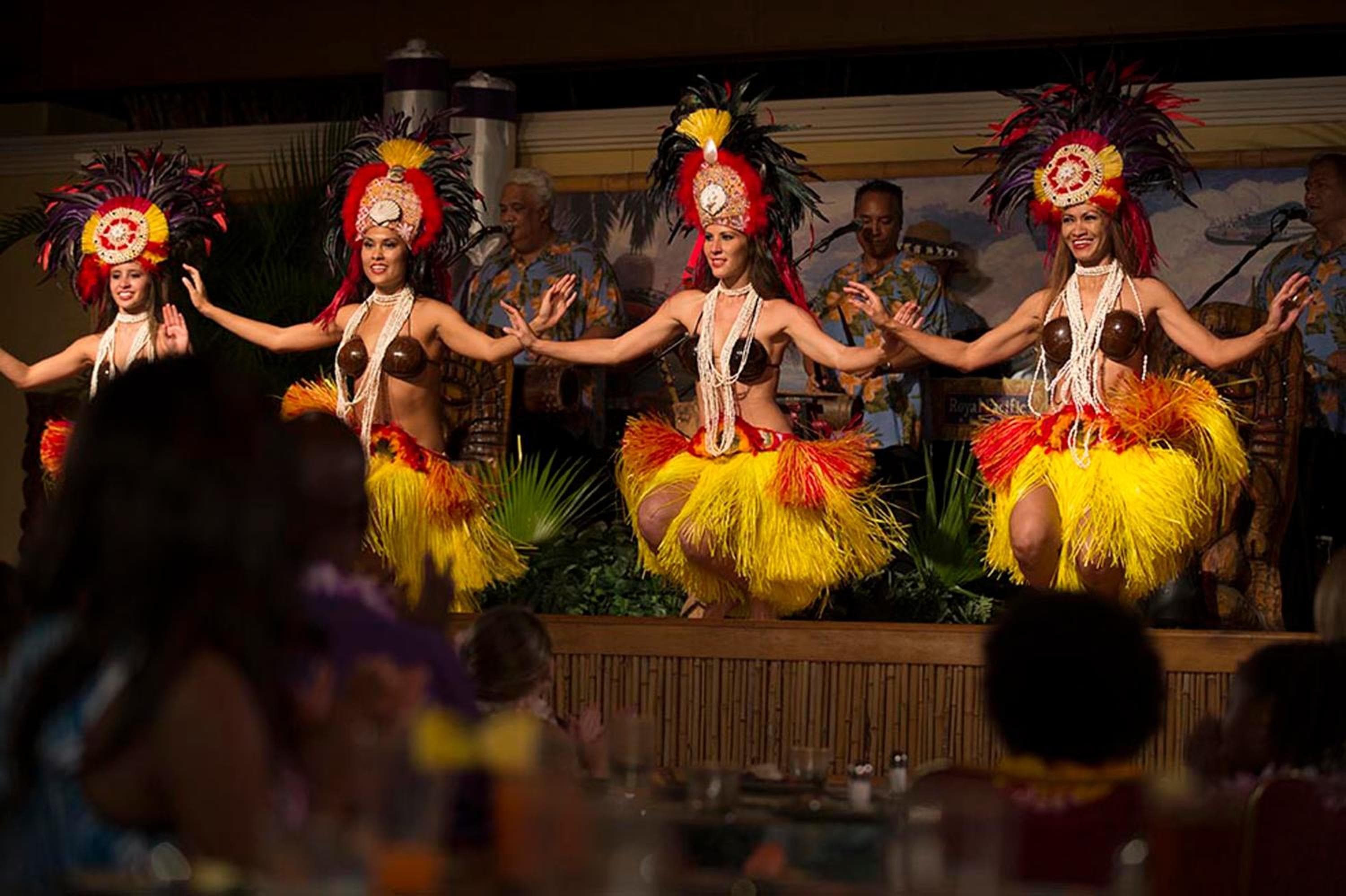 Universal's Loews Royal Pacific Resort — 4
