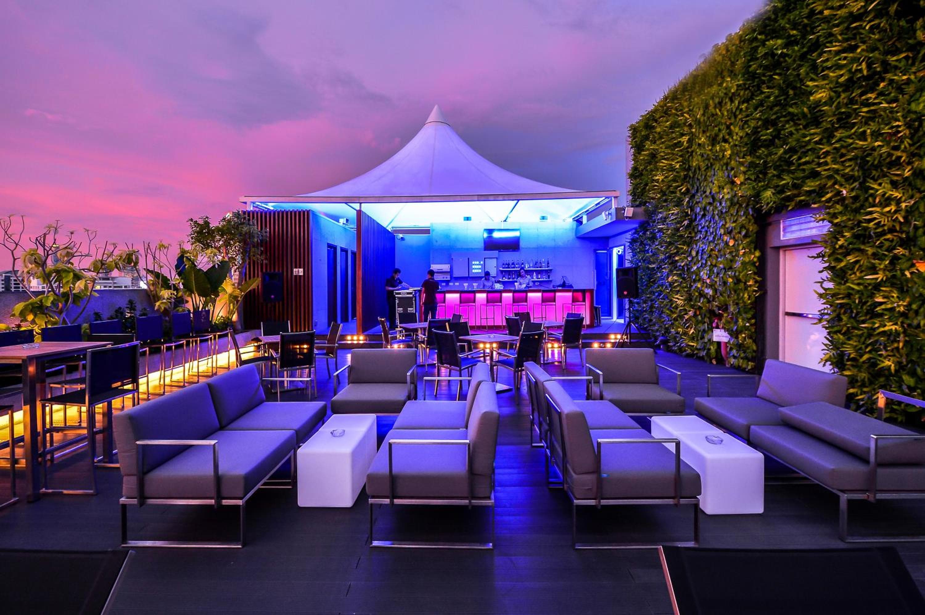 Amara Bangkok Hotel — 4