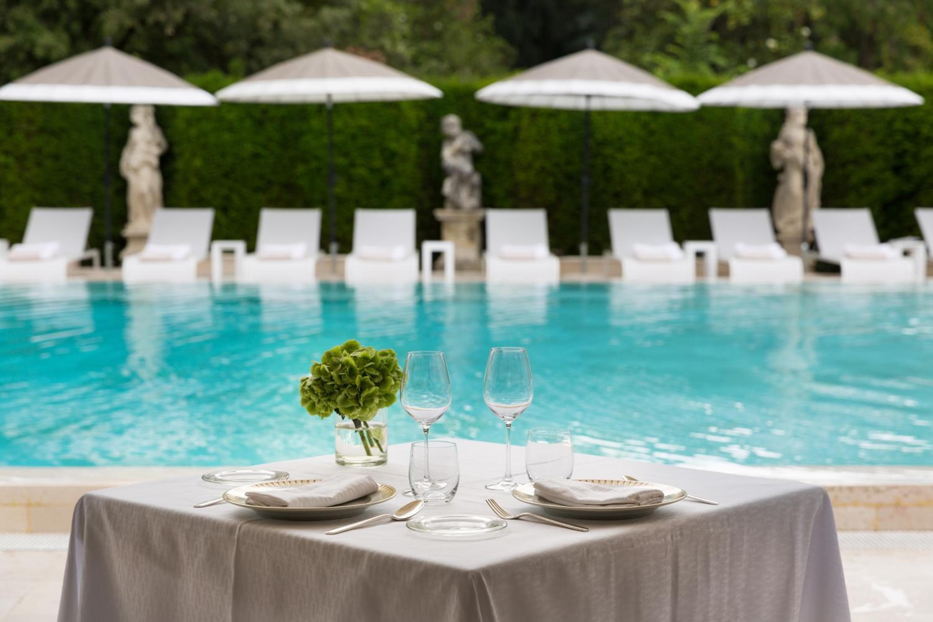 Villa Cora — 18