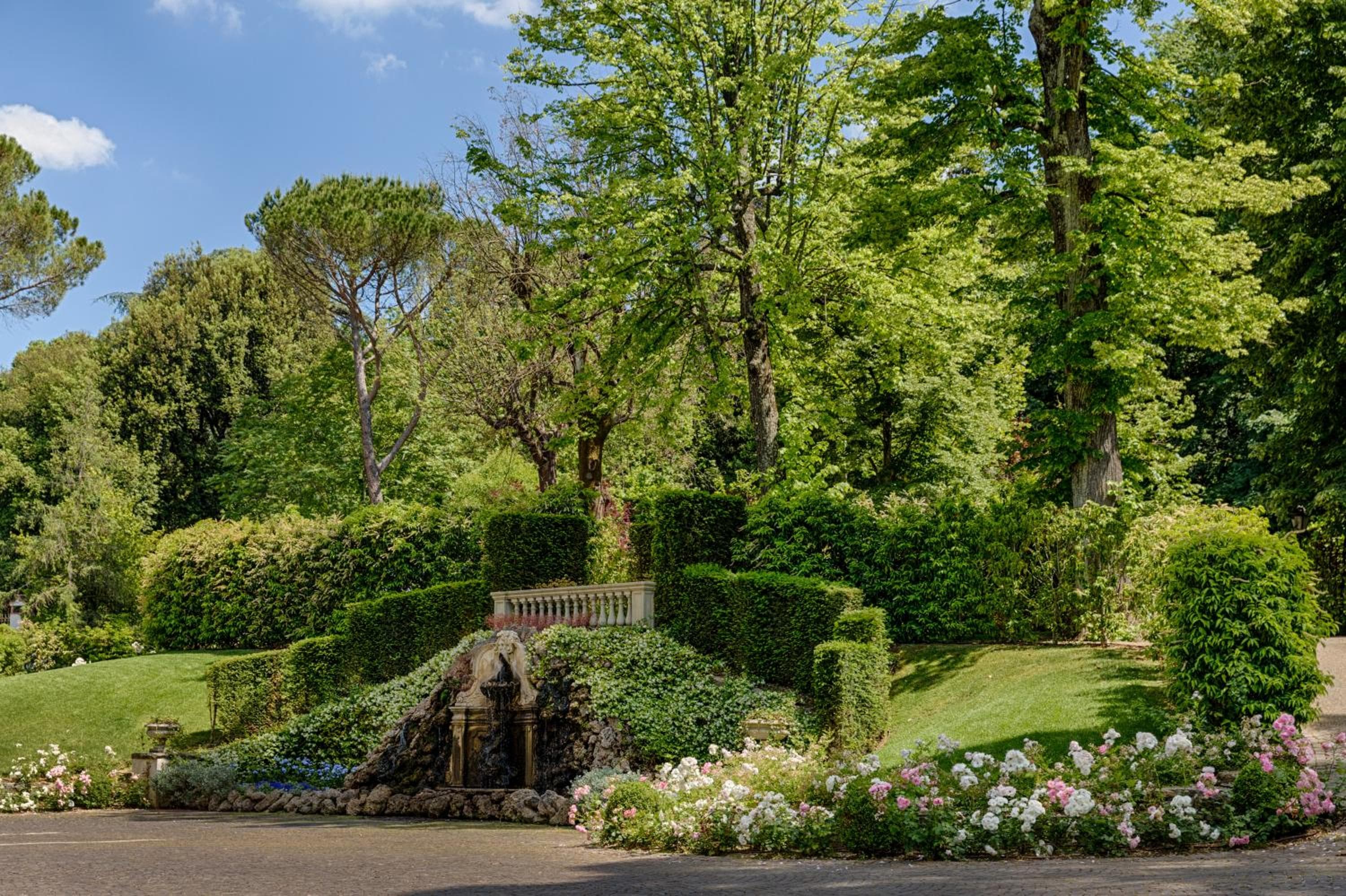 Villa Cora — 17