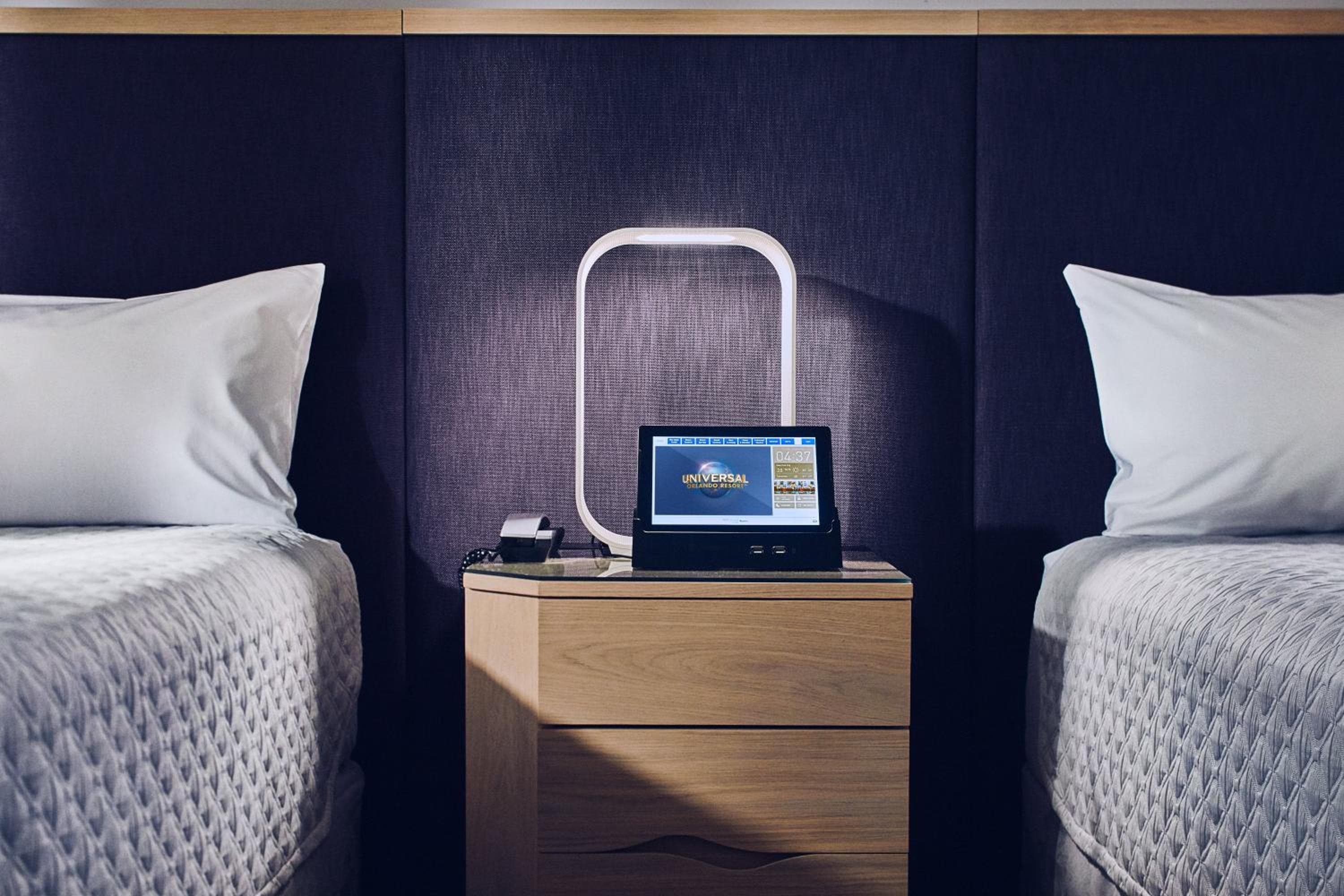 Universal's Aventura Hotel — 8