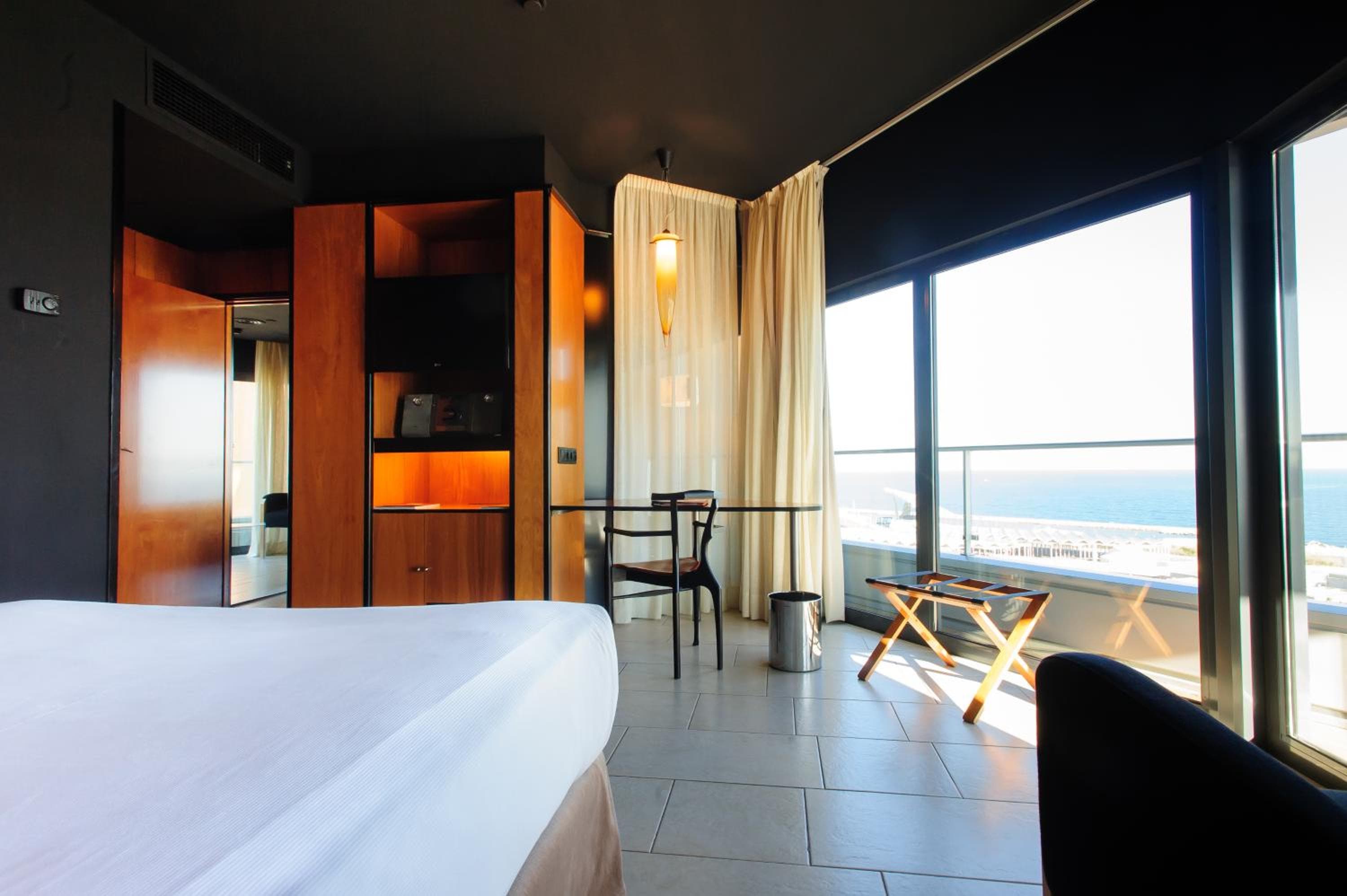 Barcelona Princess — 12