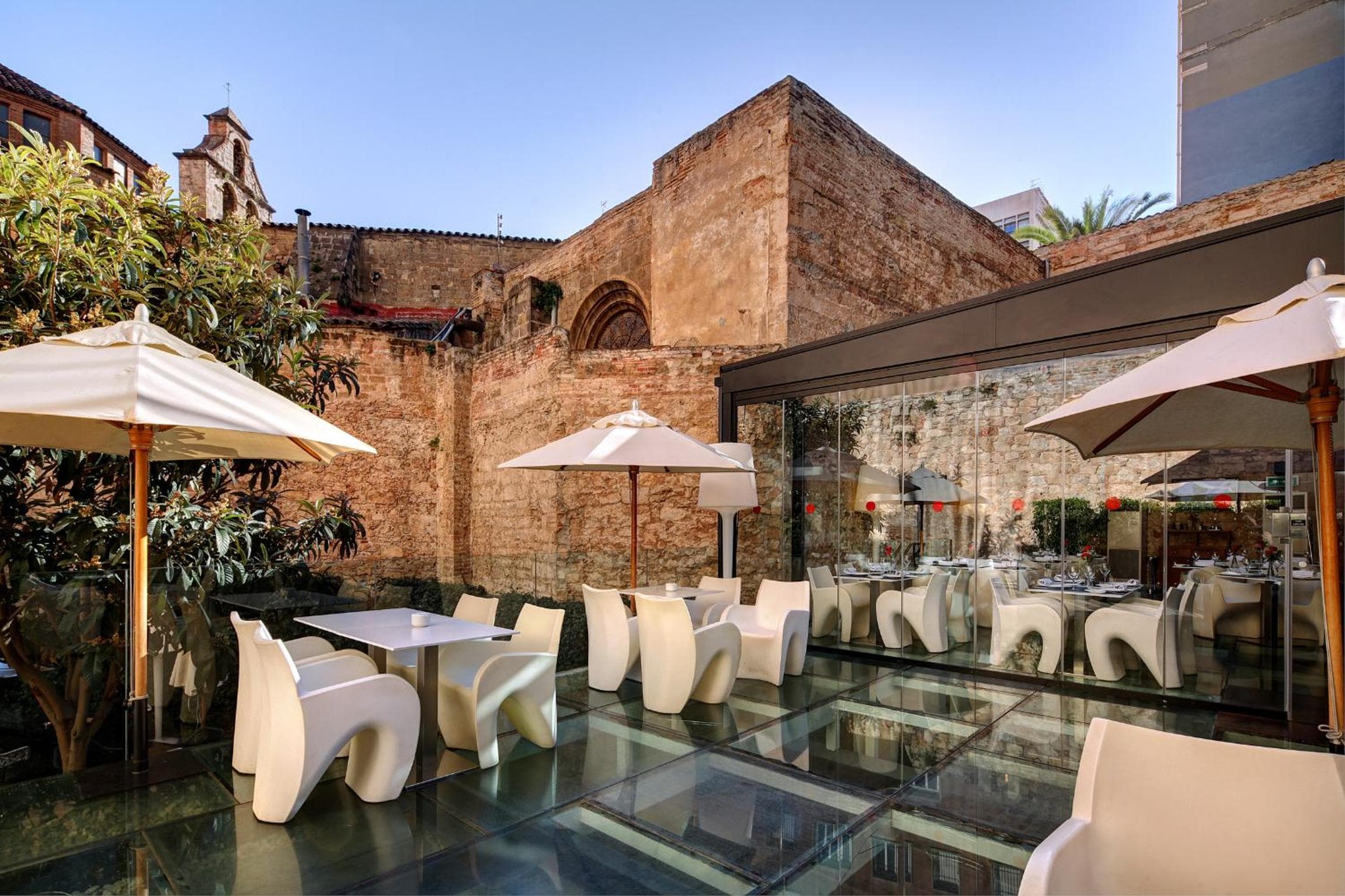 Olivia Plaza Hotel — 30