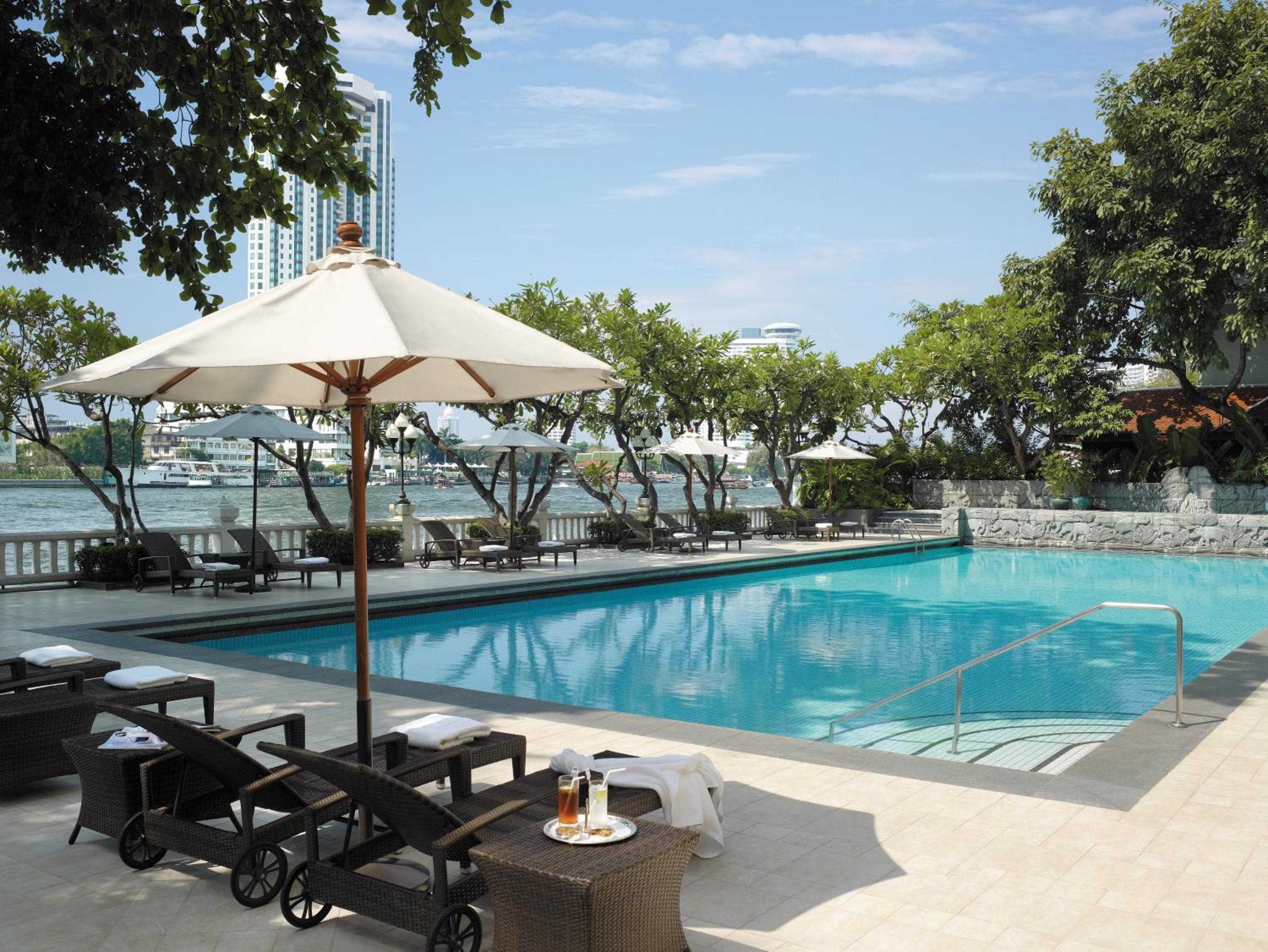 Shangri-La Bangkok — 25
