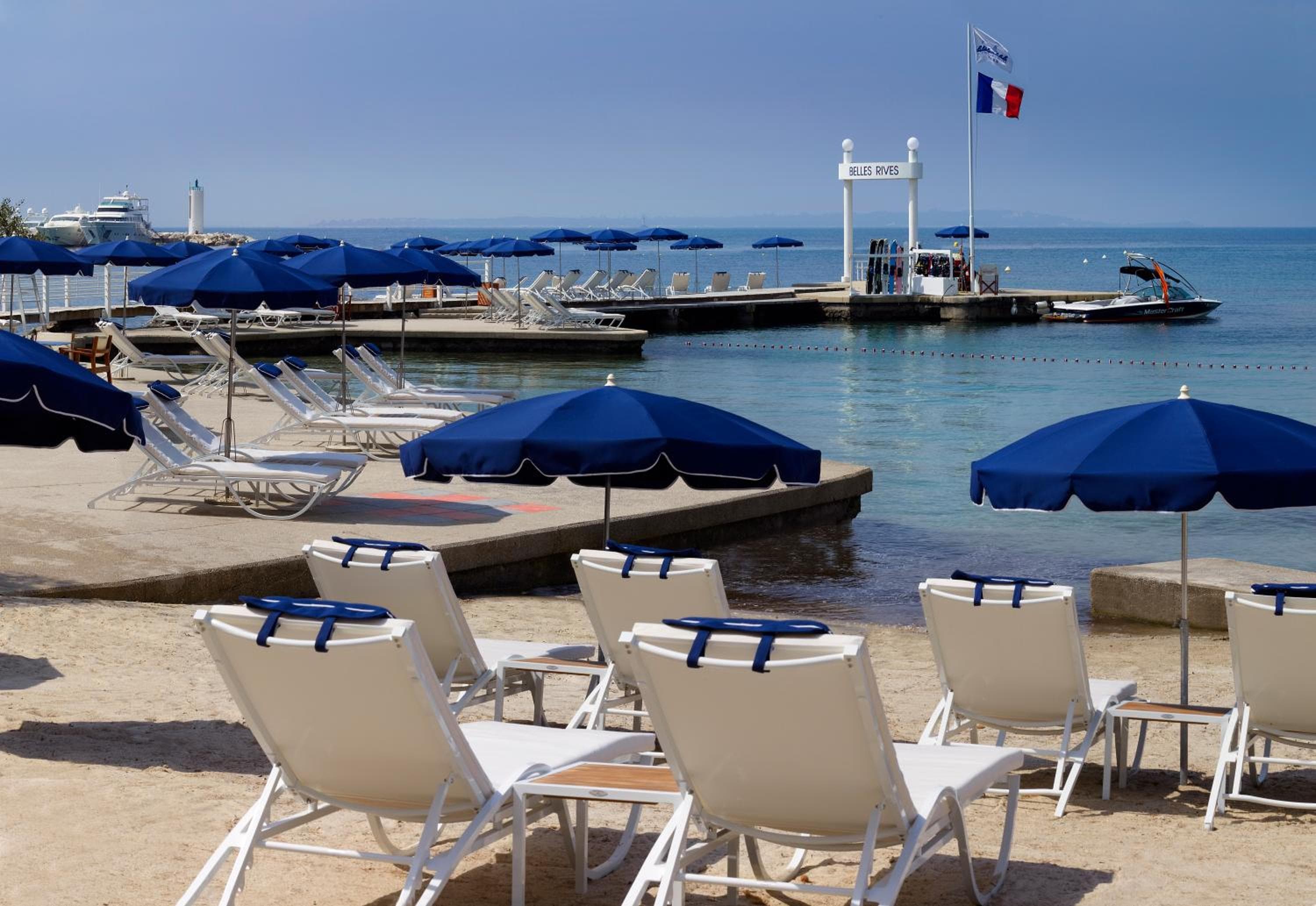 Hôtel Belles Rives — 22