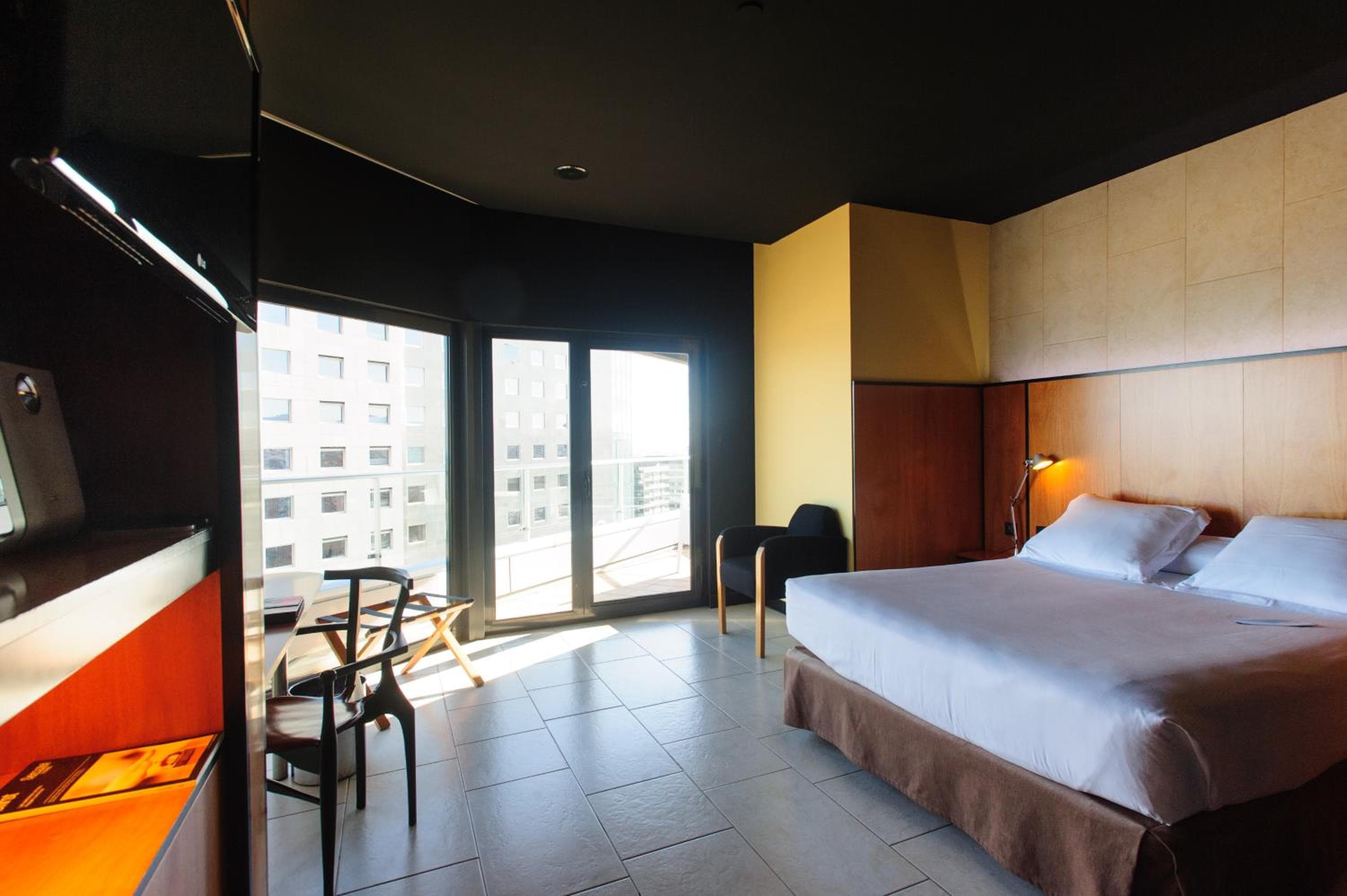 Barcelona Princess — 14