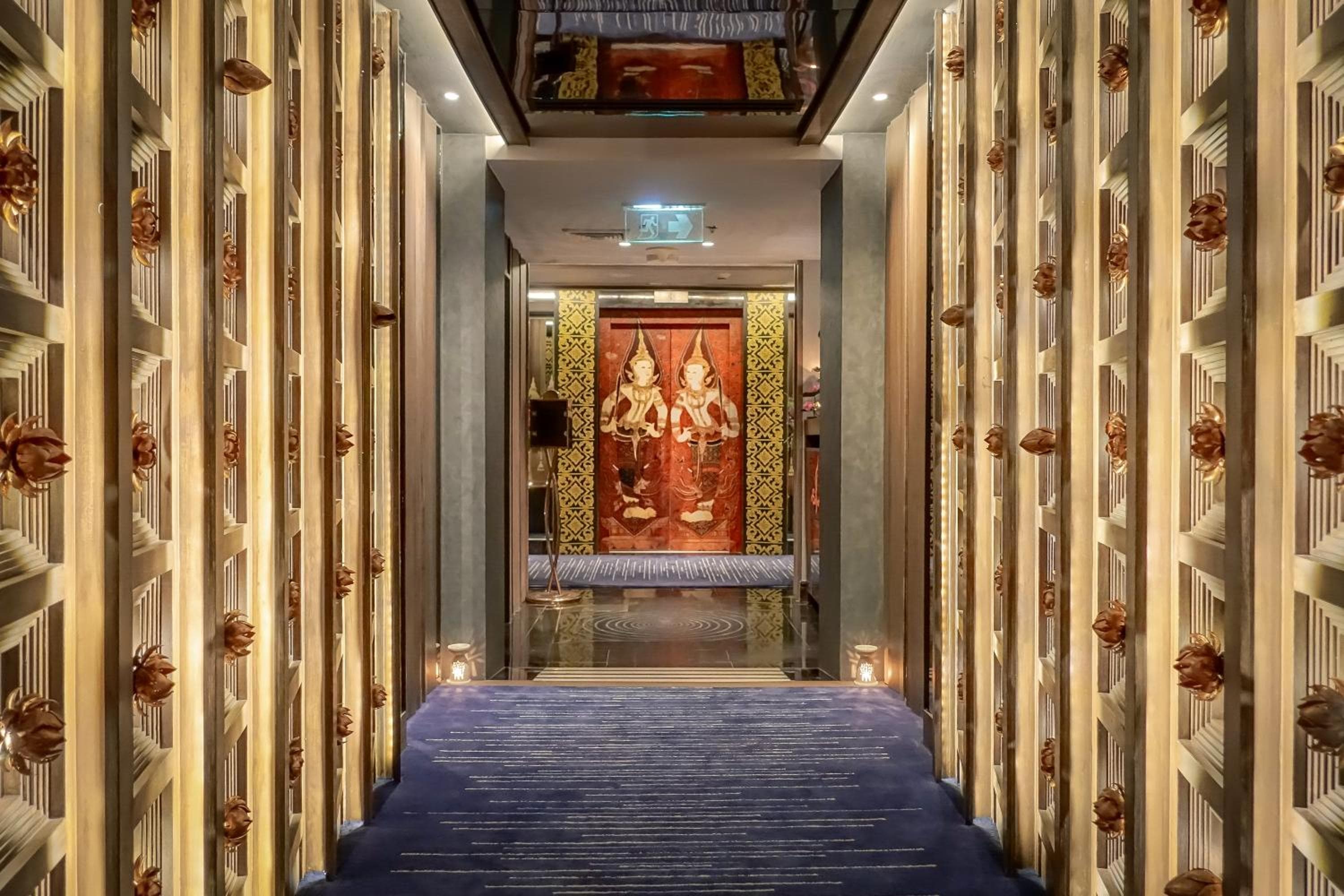 Banyan Tree Bangkok — 17