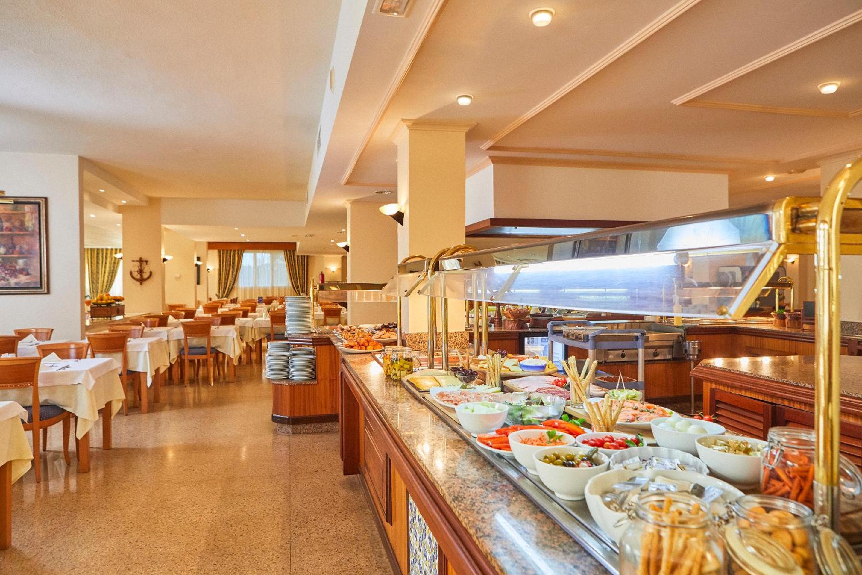 Hotel Rocamarina - Adults Only — 24