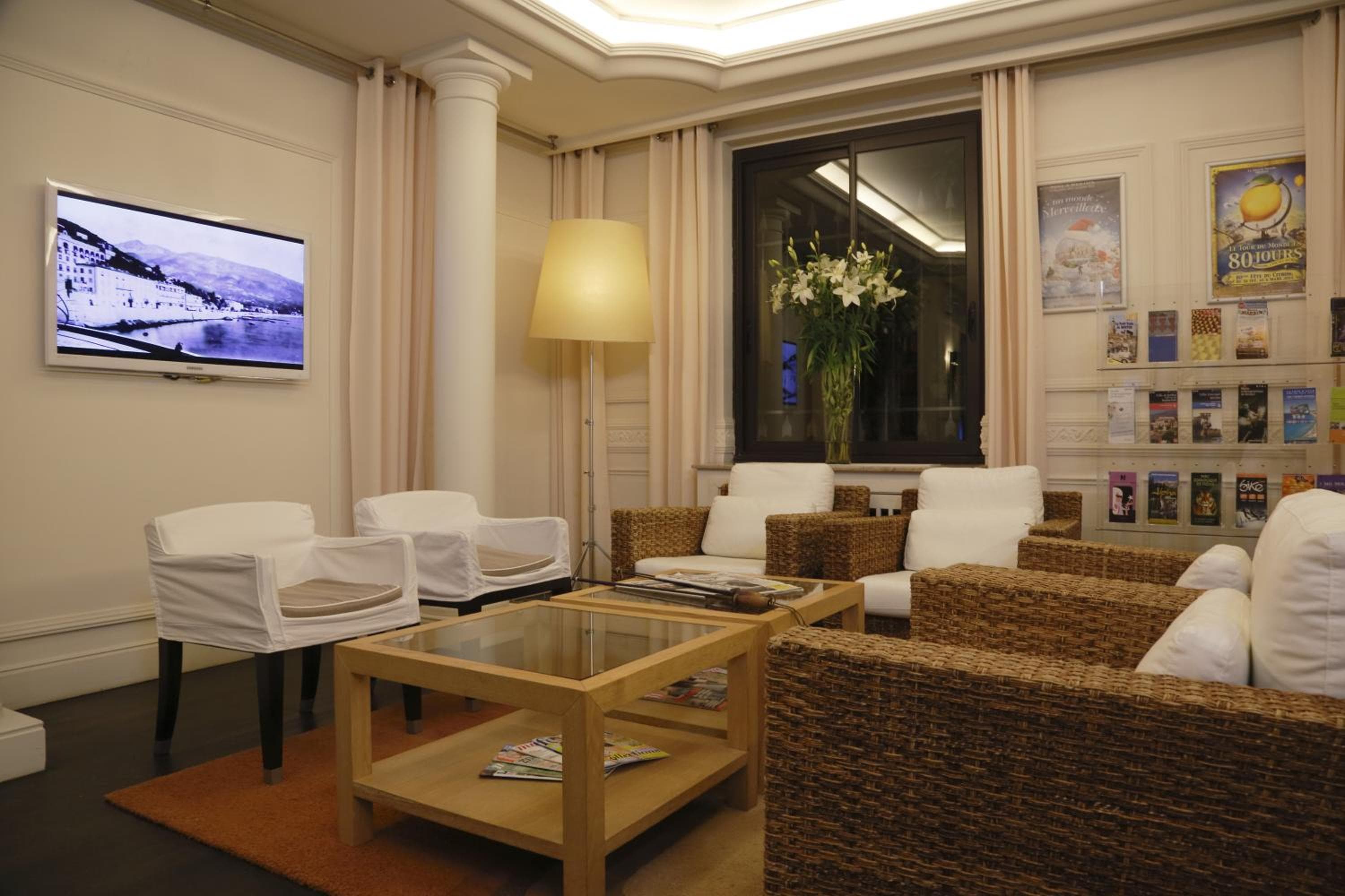 Hotel Napoléon — 3