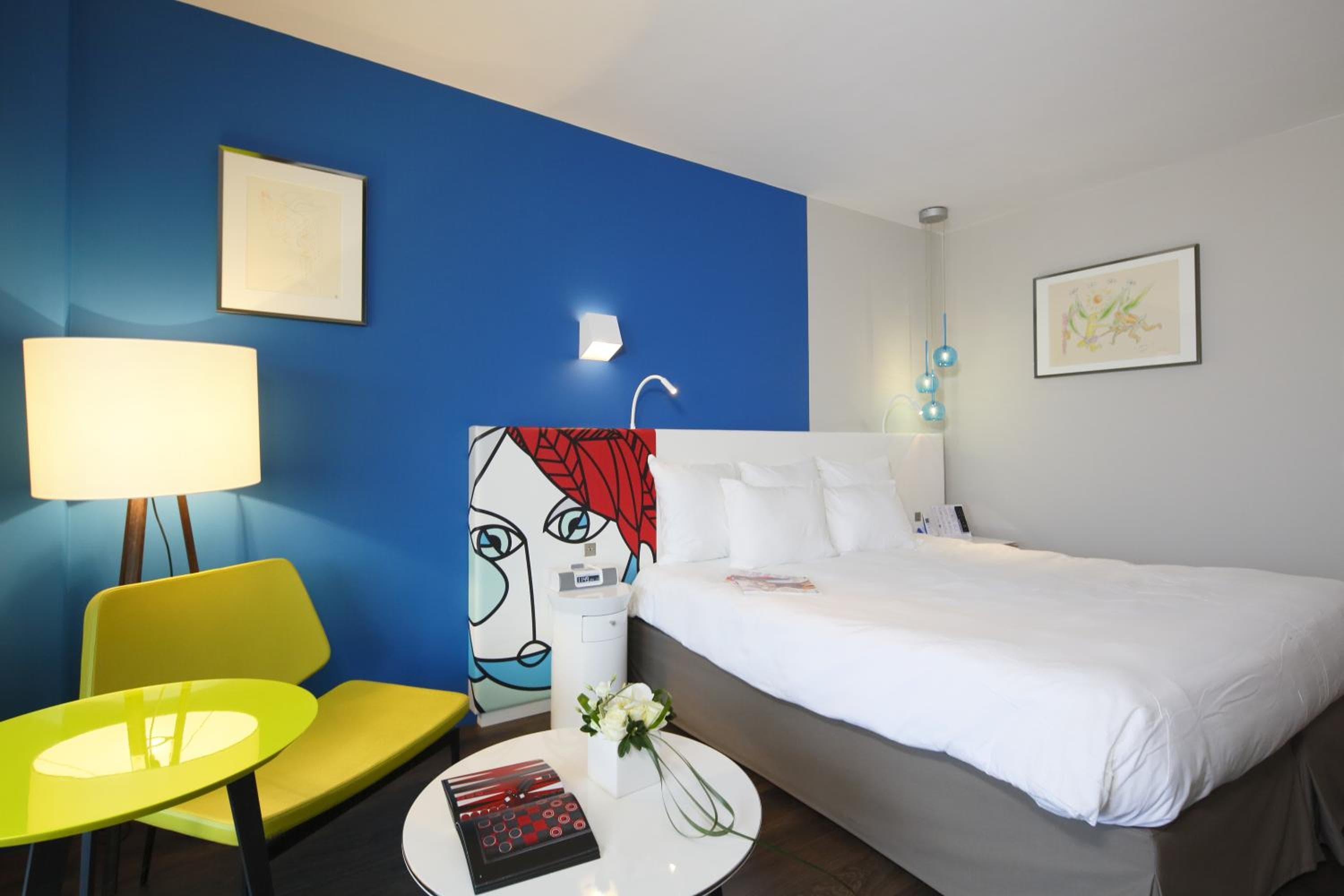 Hotel Napoléon — 16