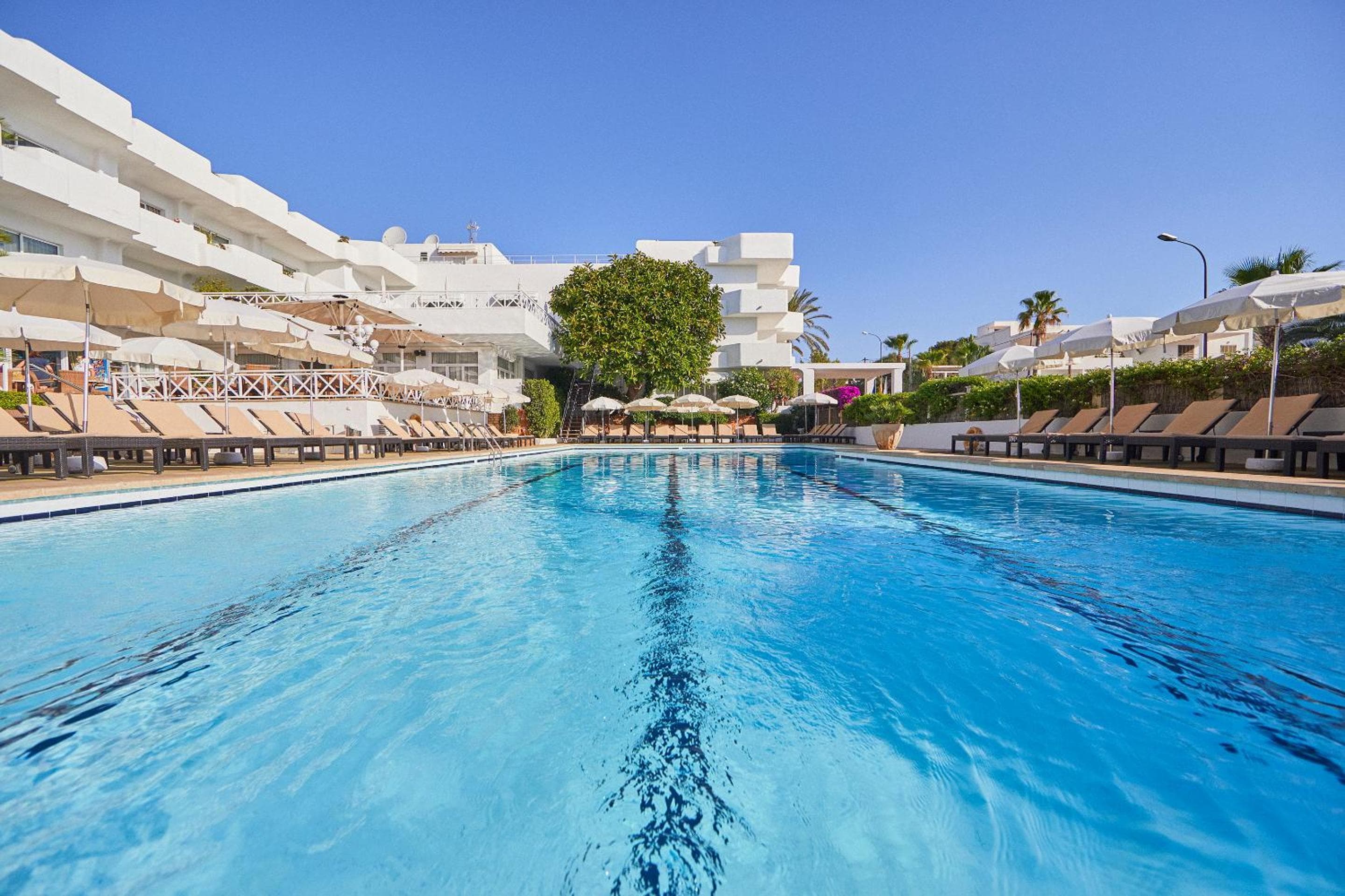 Hotel Rocamarina - Adults Only — 25