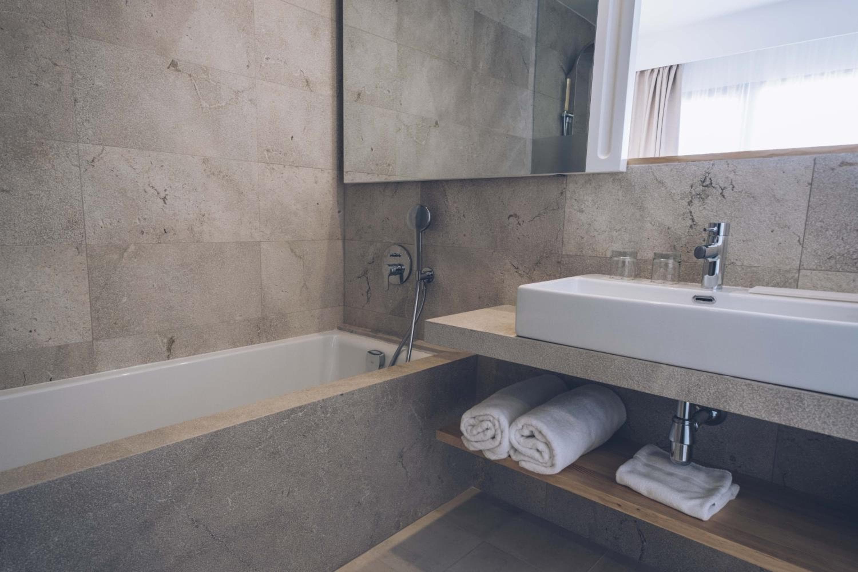 AYA Seahotel - Adults Only — 5