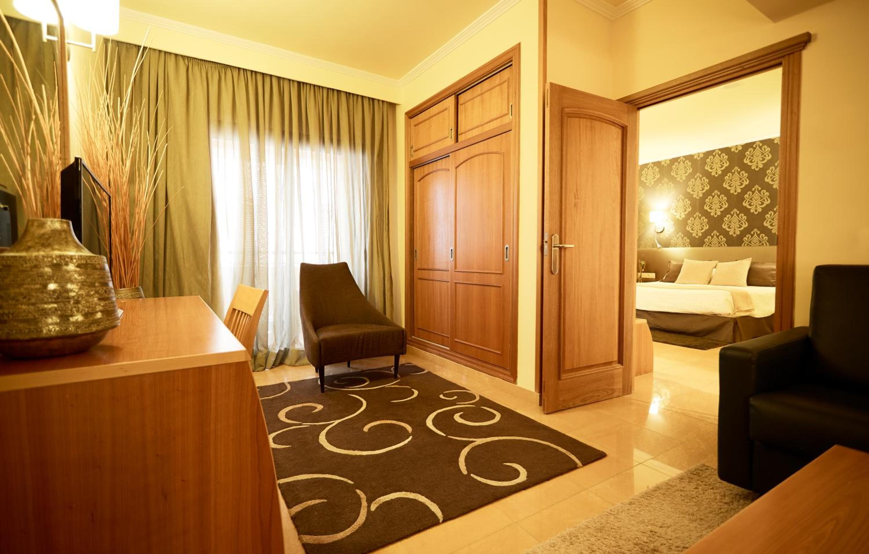 Invisa Hotel La Cala — 27