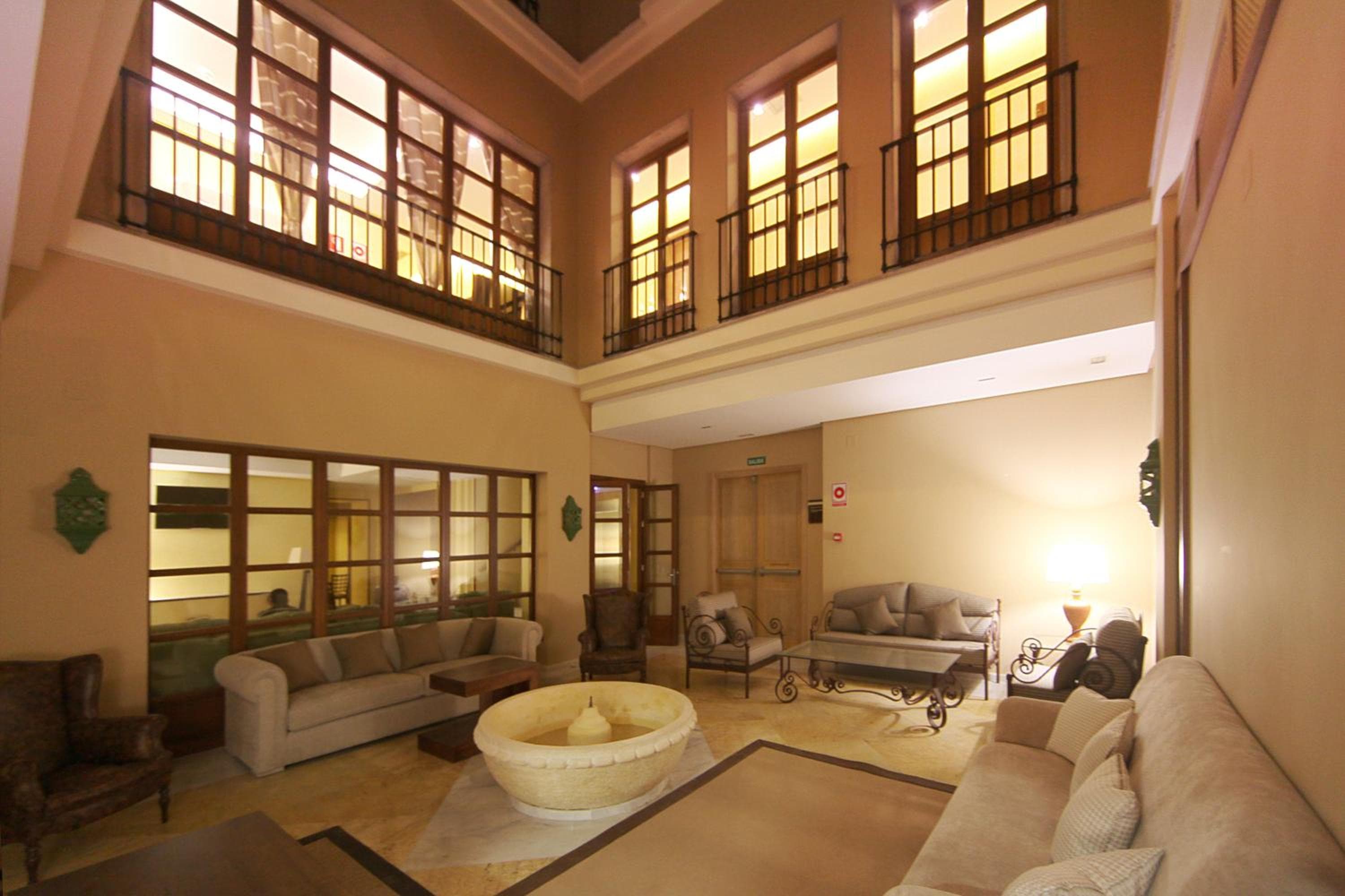 Casa Consistorial — 19