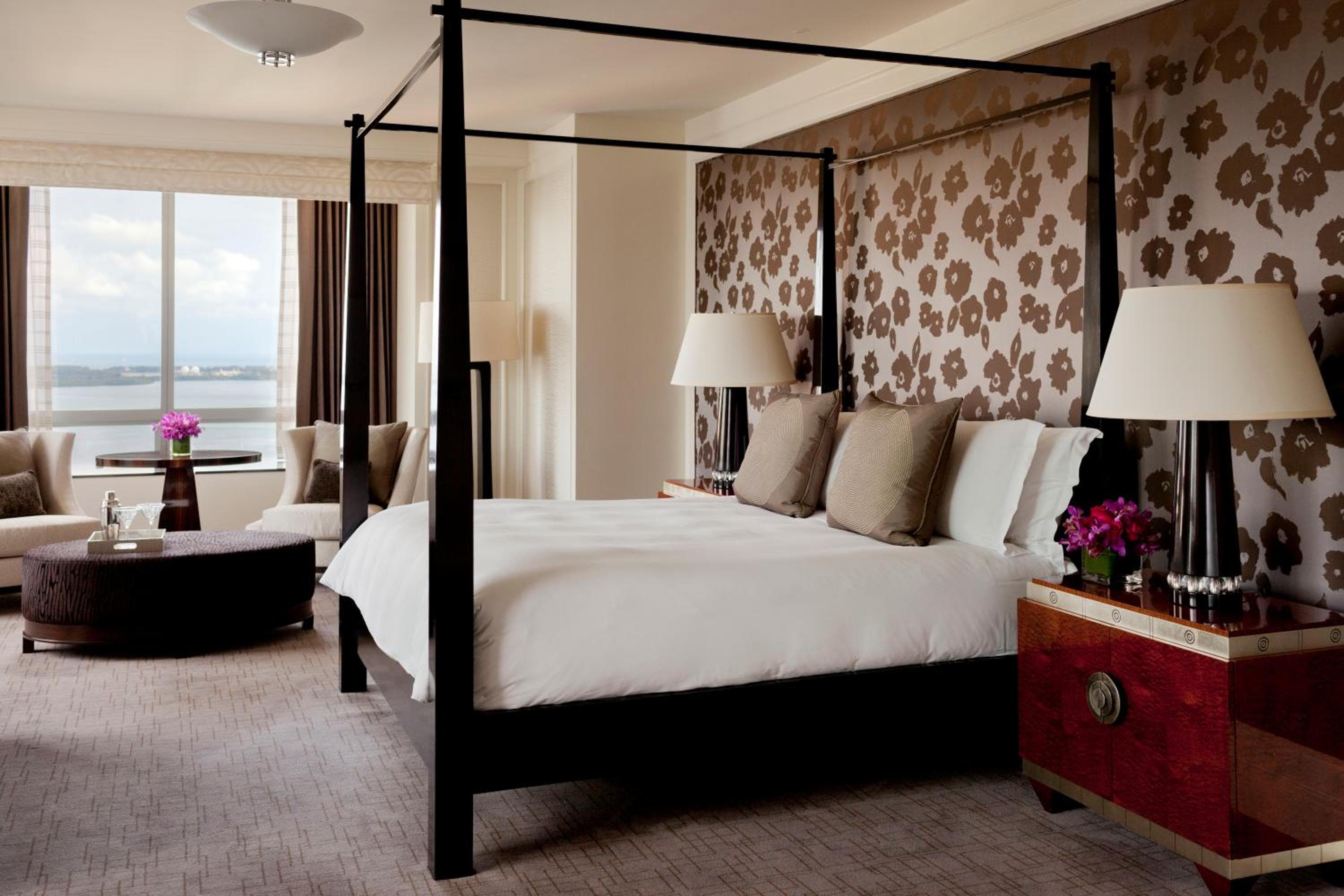 Four Seasons Hotel Miami — 16