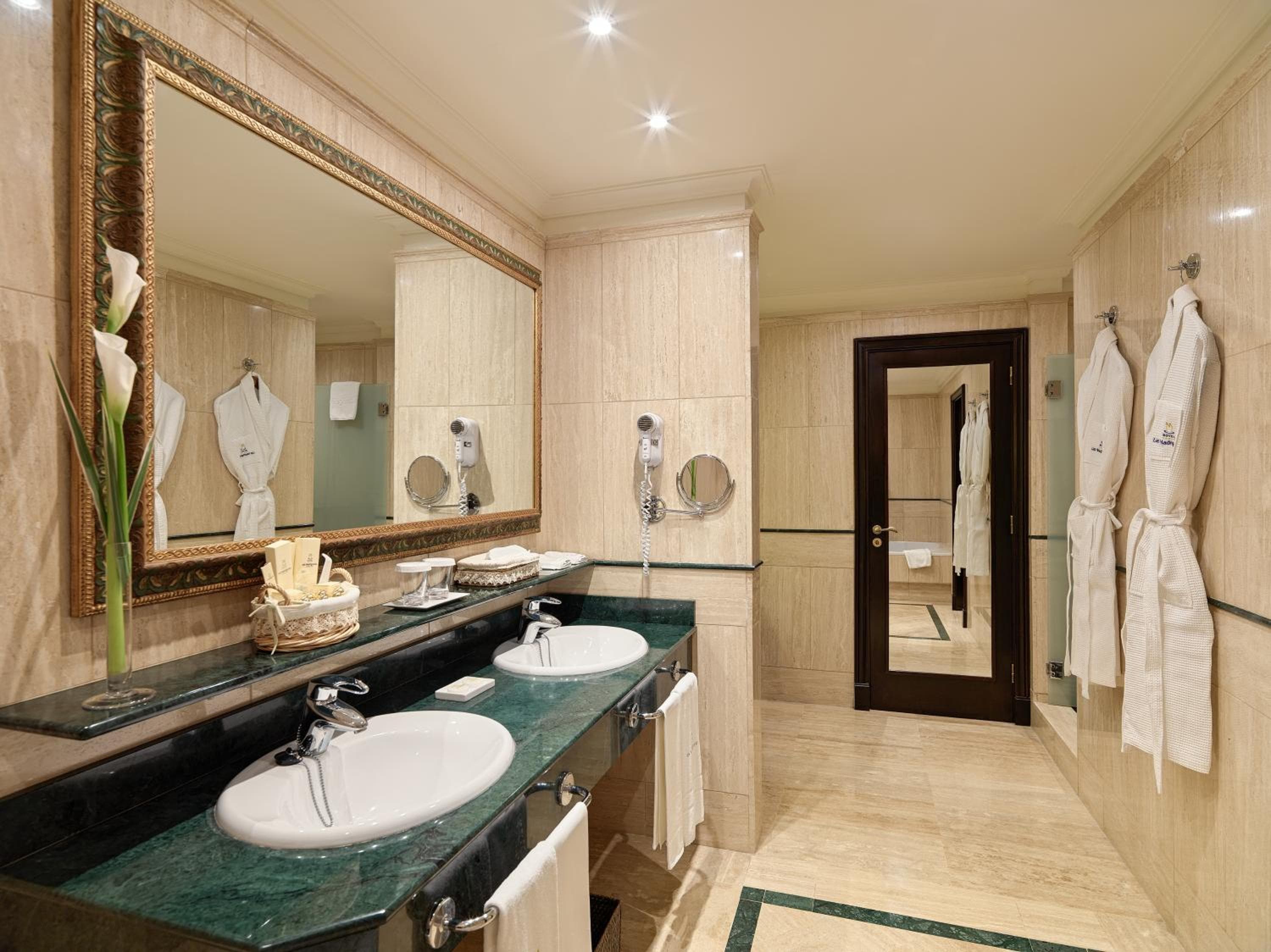 1881 Tenerife Madrigueras Golf Hotel — 23
