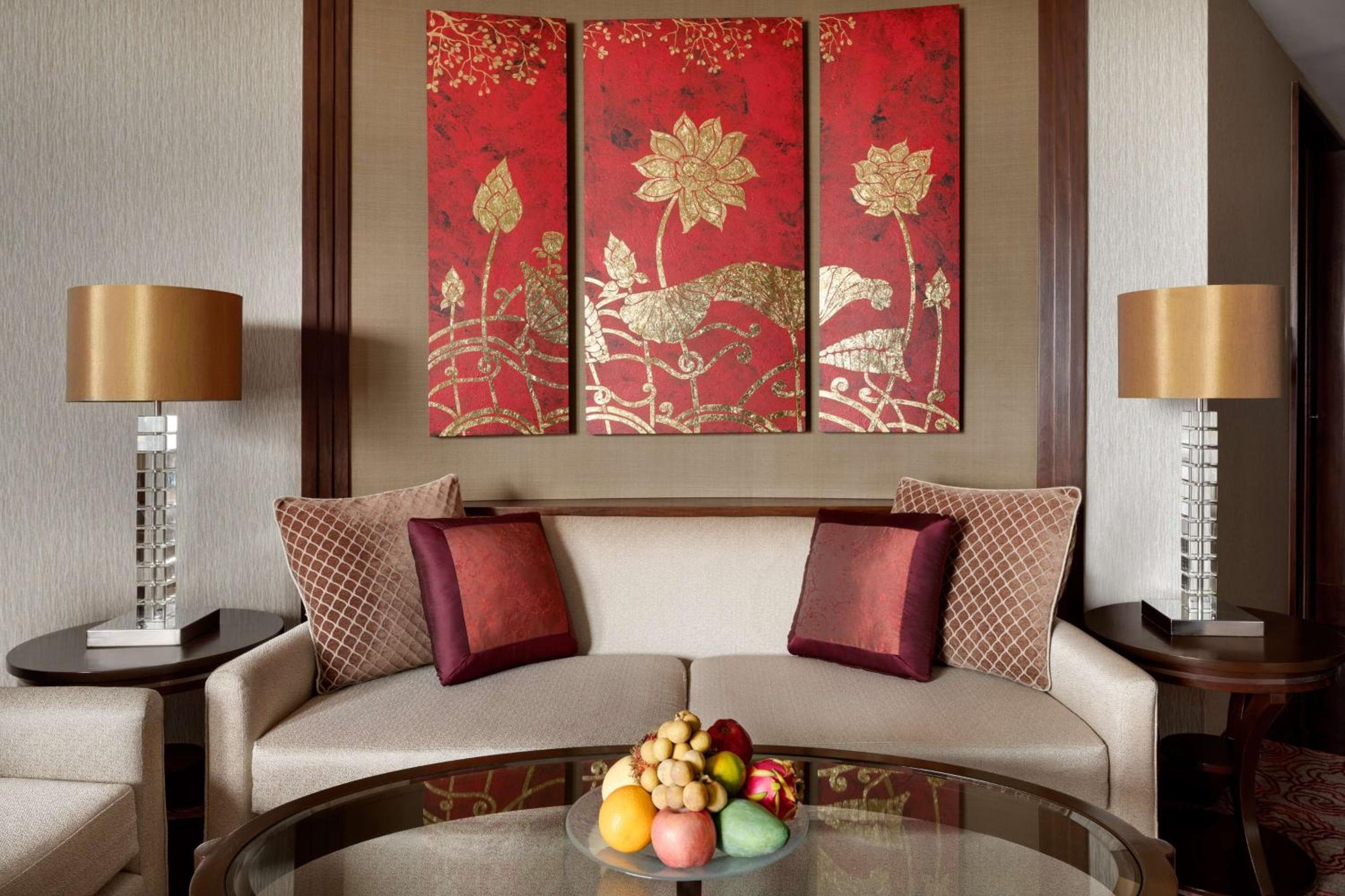 Shangri-La Bangkok — 26