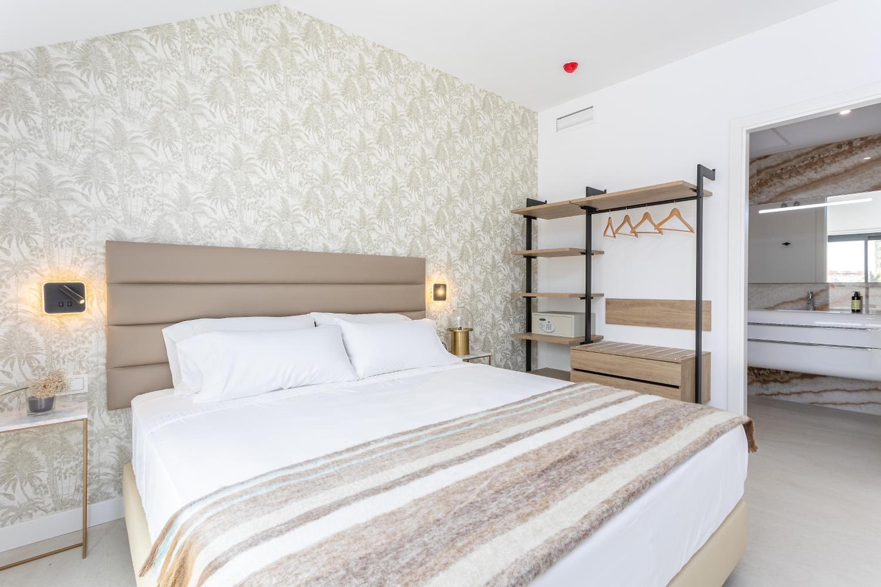 Caleyro Boutique Apartments - "Parking incluido" — 8