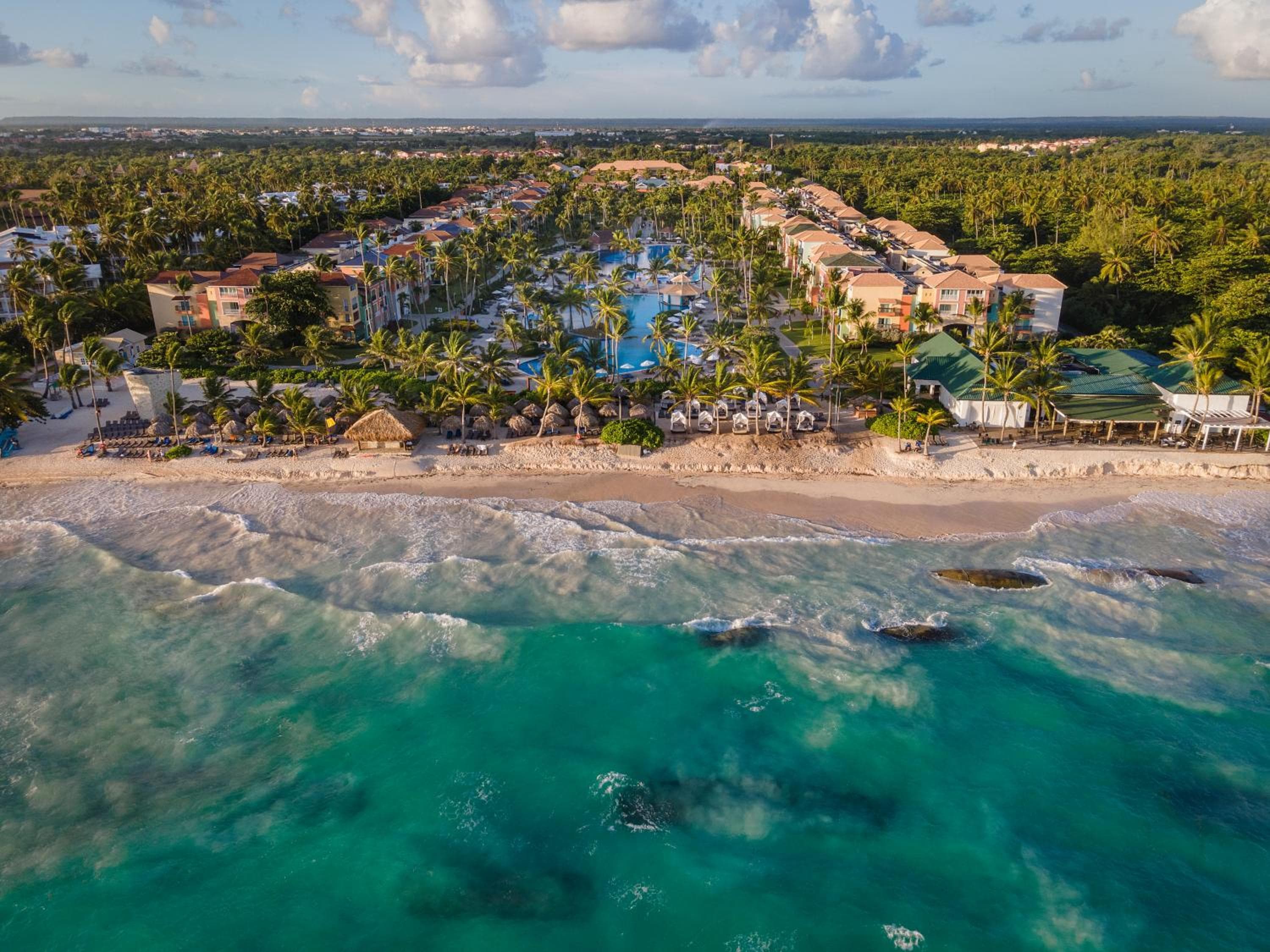 Ocean Blue & Sand Beach Resort - All Inclusive — 1