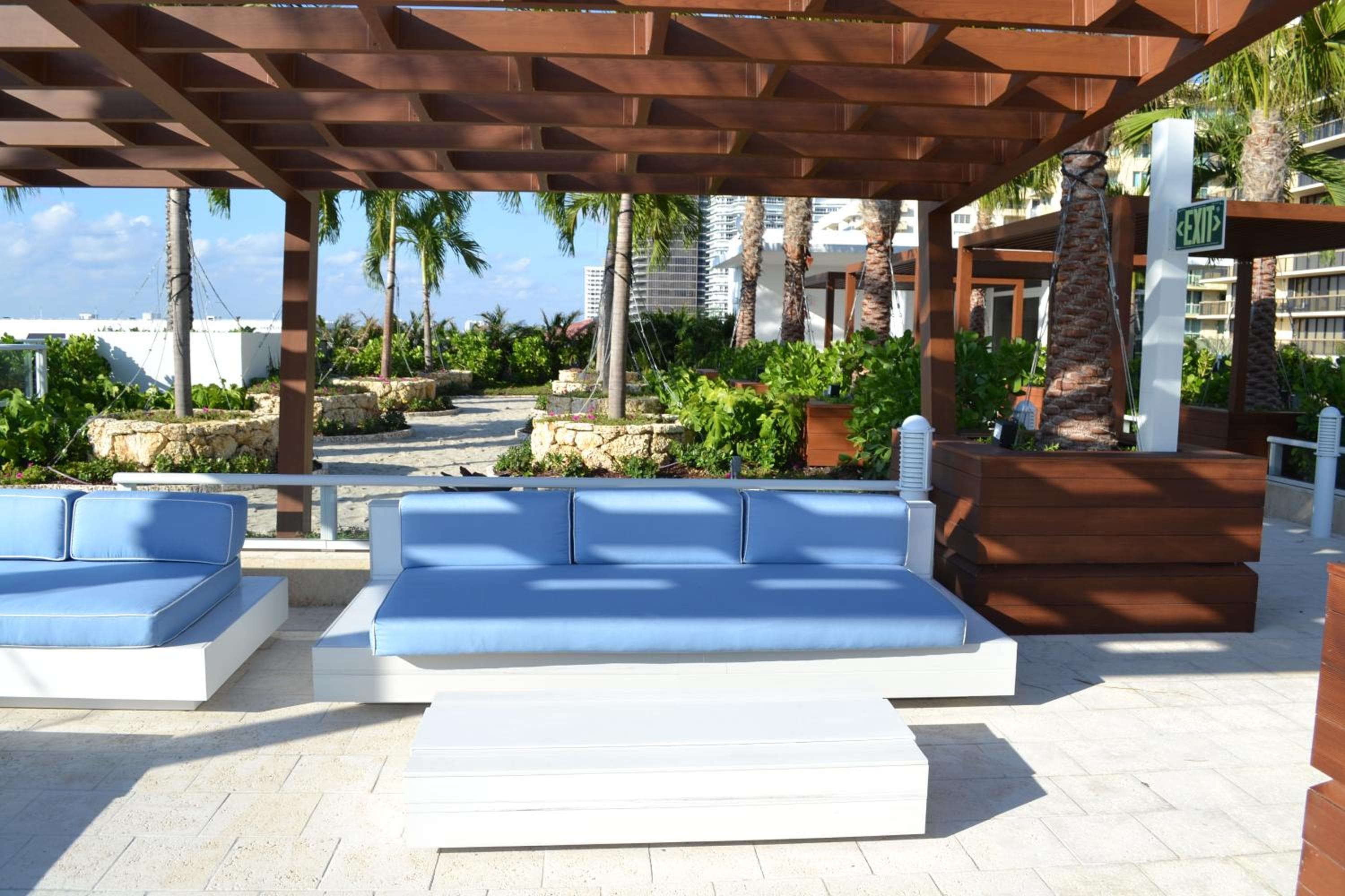 Grand Beach Hotel Surfside West — 10