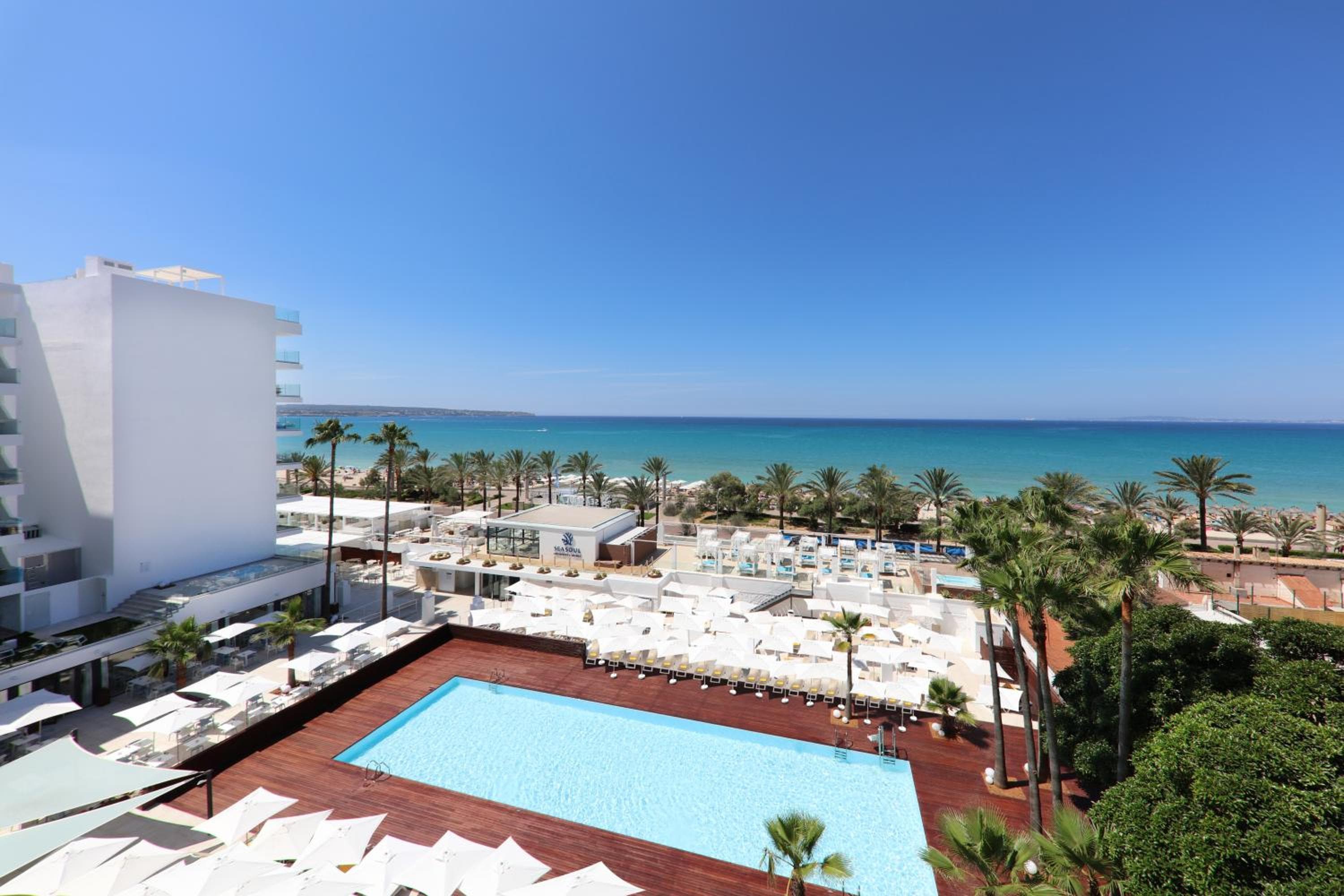 Iberostar Waves Bahía de Palma - Adults Only — 1