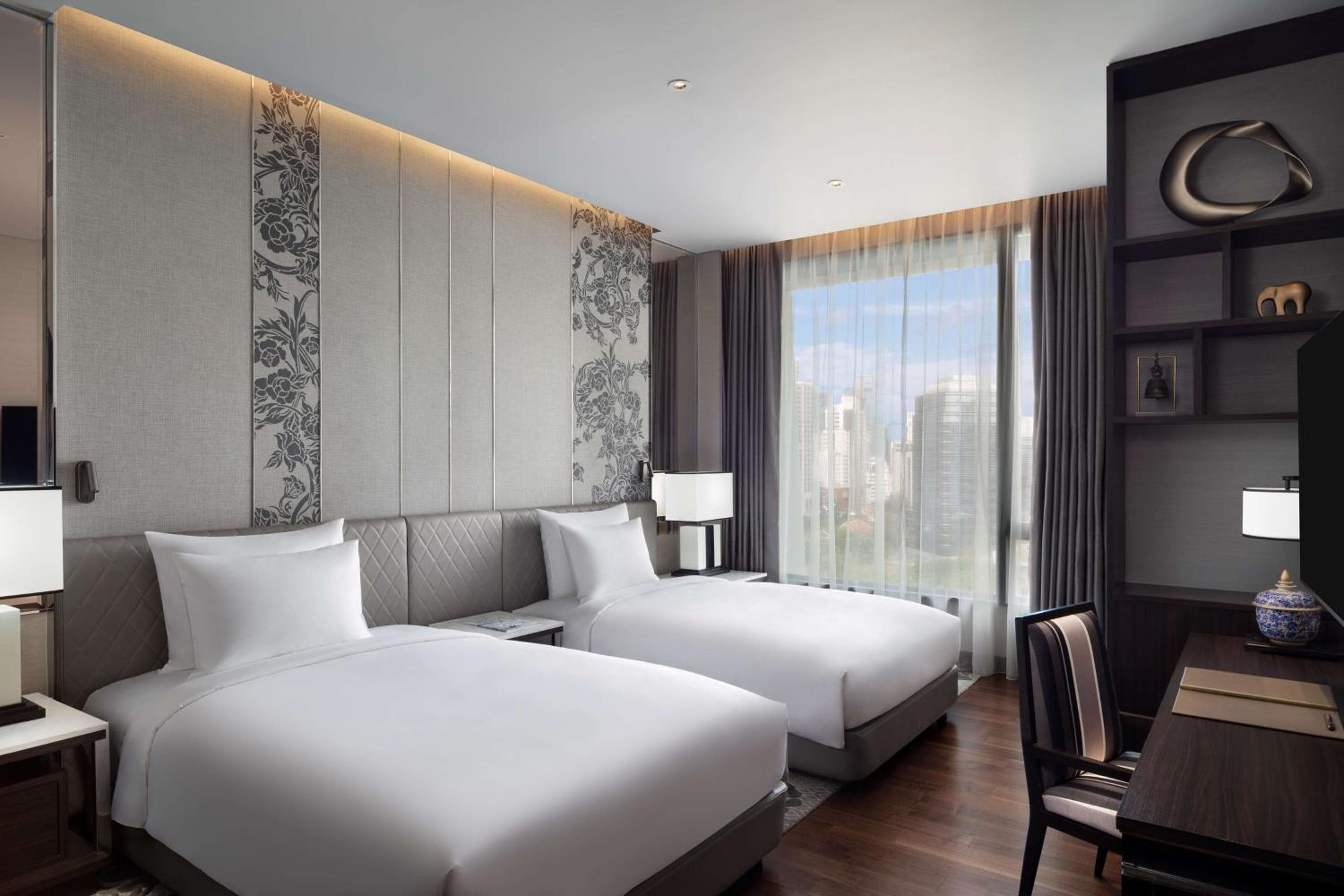 Sindhorn Kempinski Hotel Bangkok — 7