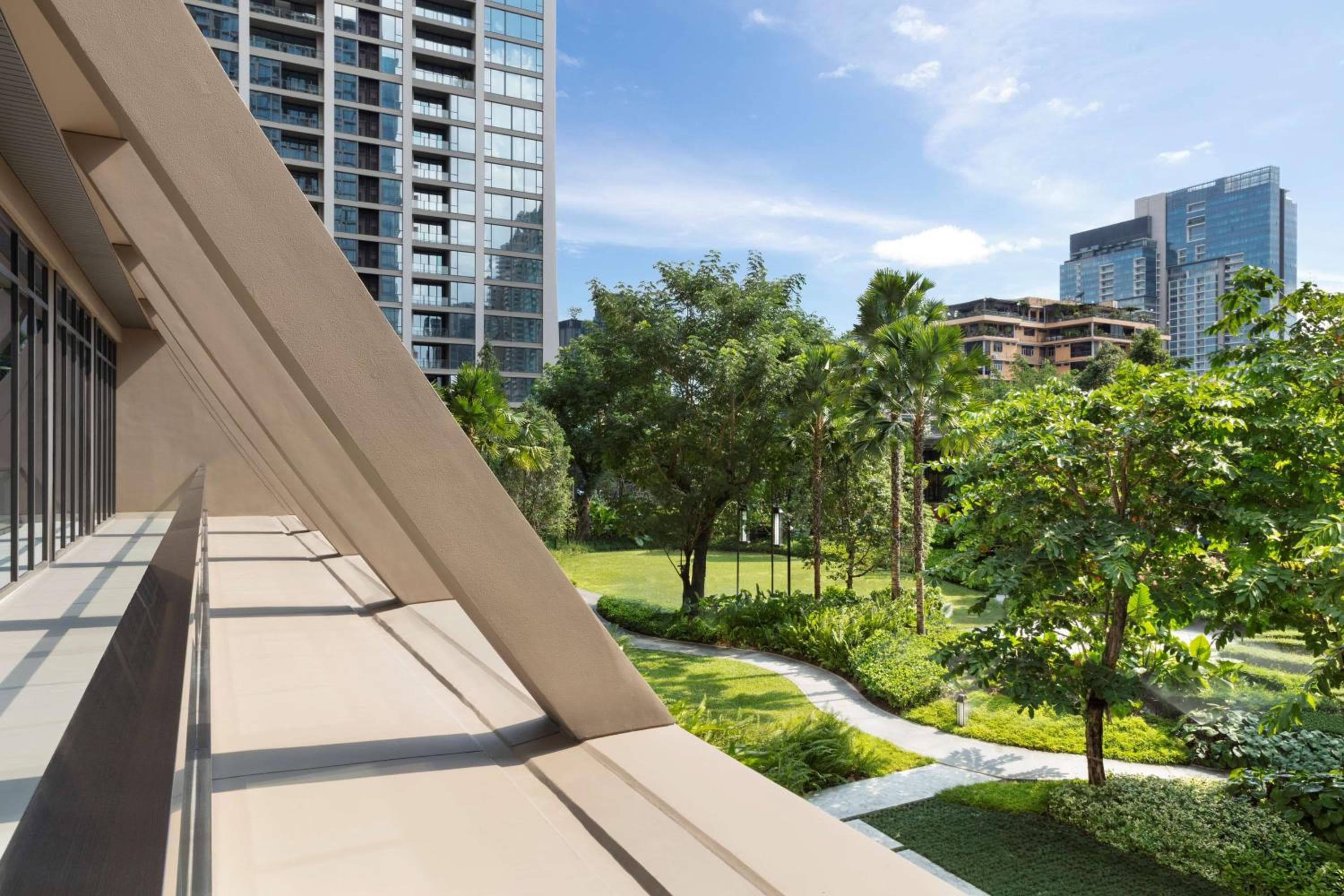 Sindhorn Kempinski Hotel Bangkok — 5