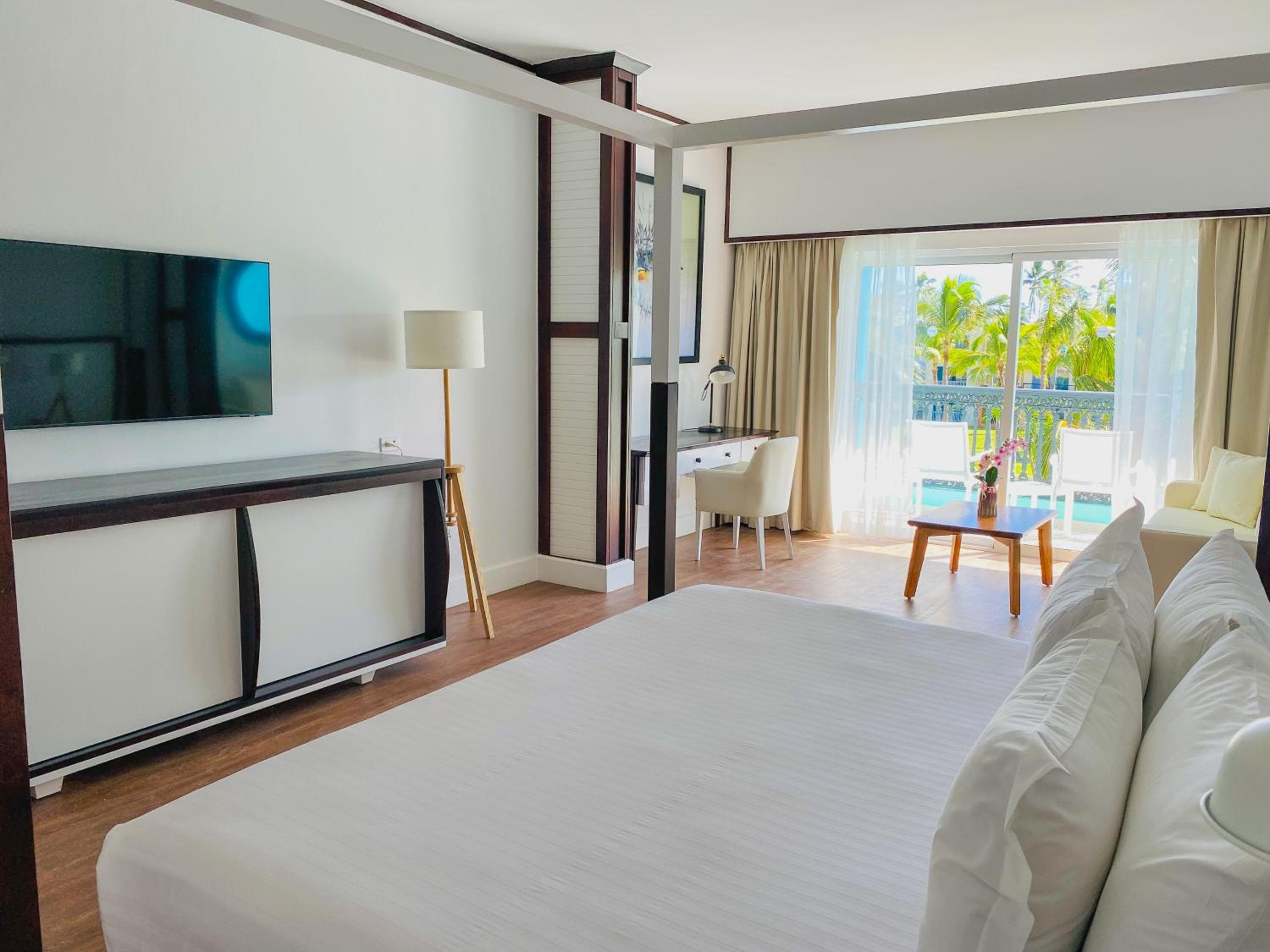 Ocean Blue & Sand Beach Resort - All Inclusive — 7