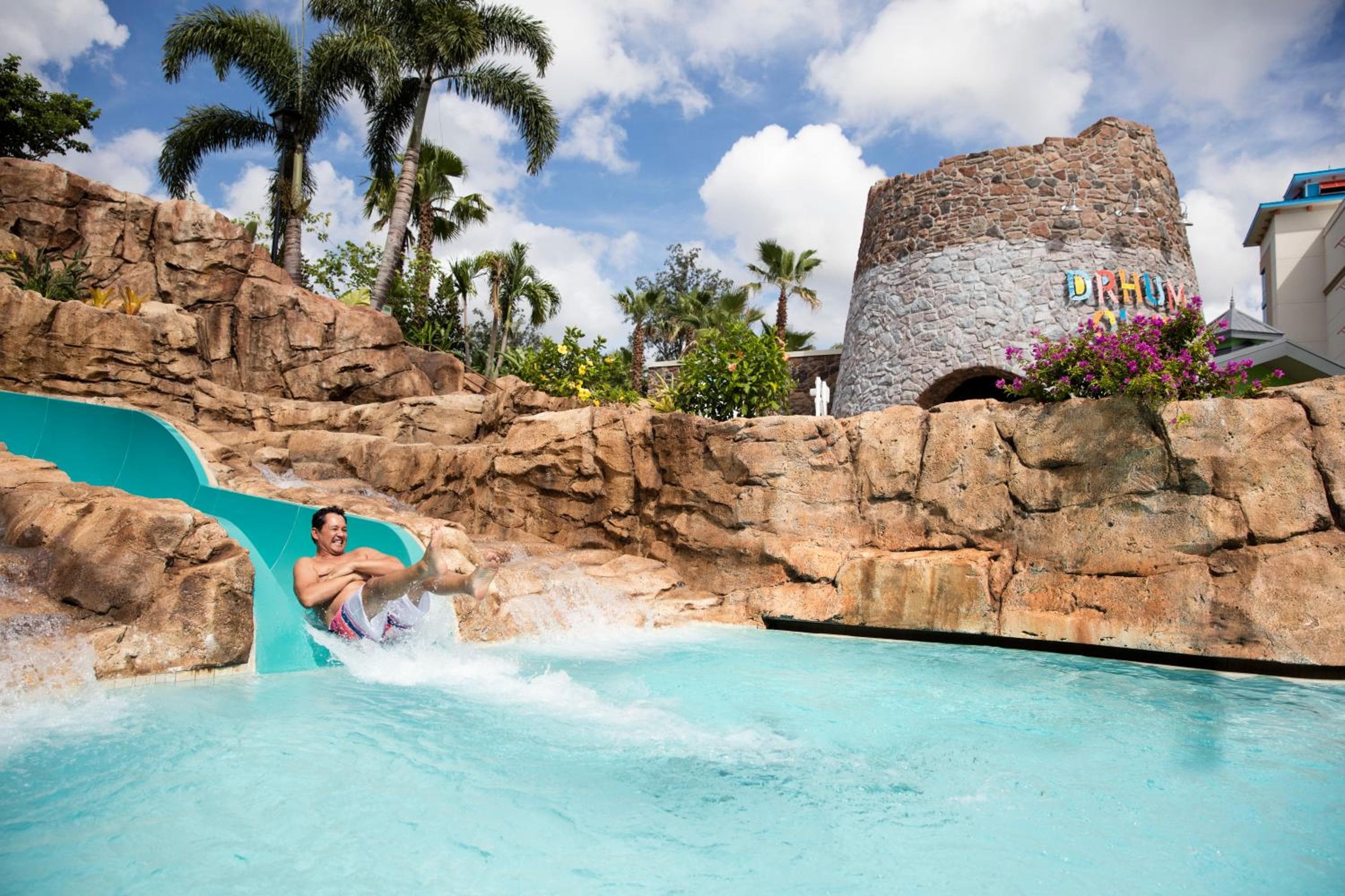 Universal's Loews Sapphire Falls Resort — 3