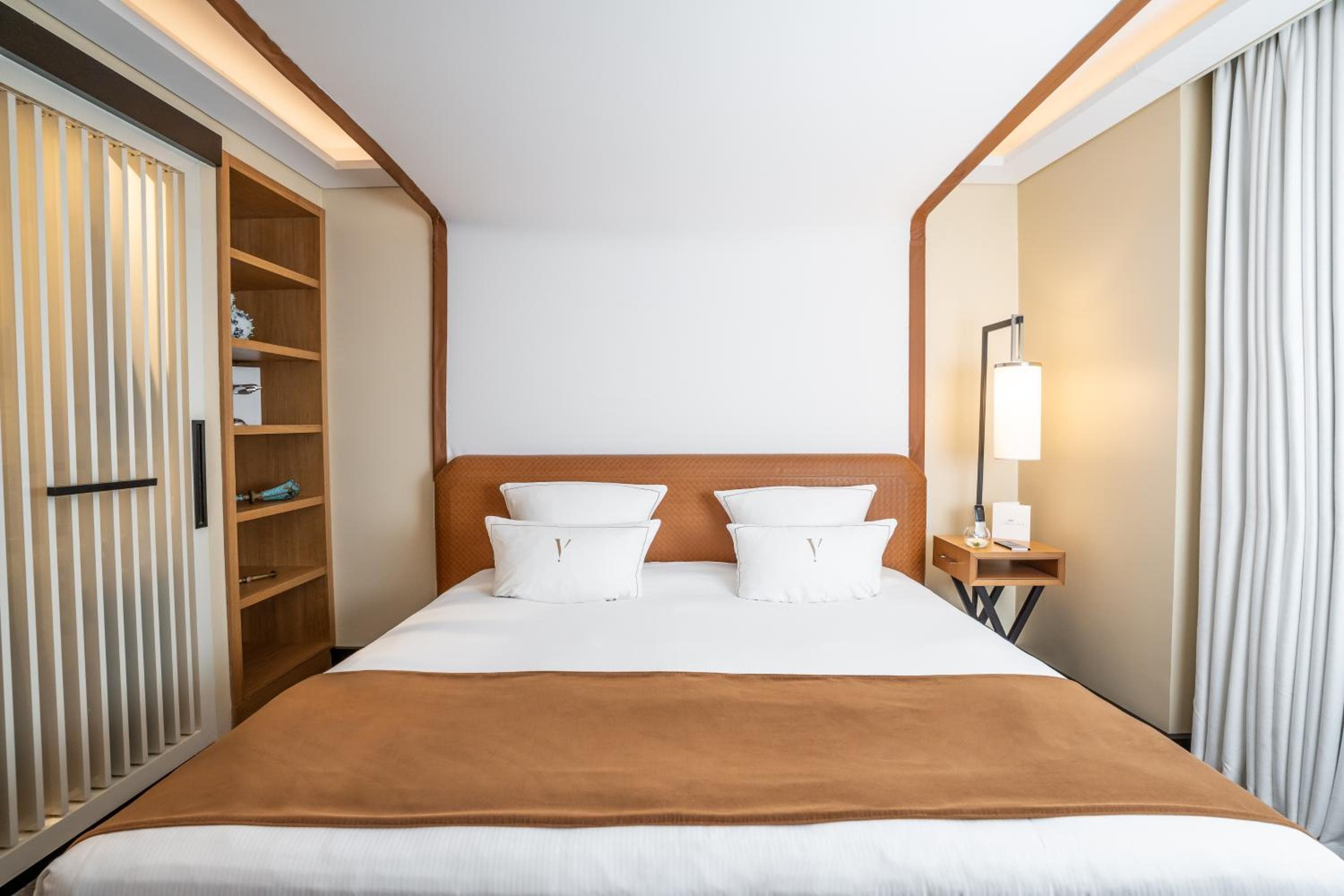 Five Seas by Inwood Hotels — 29