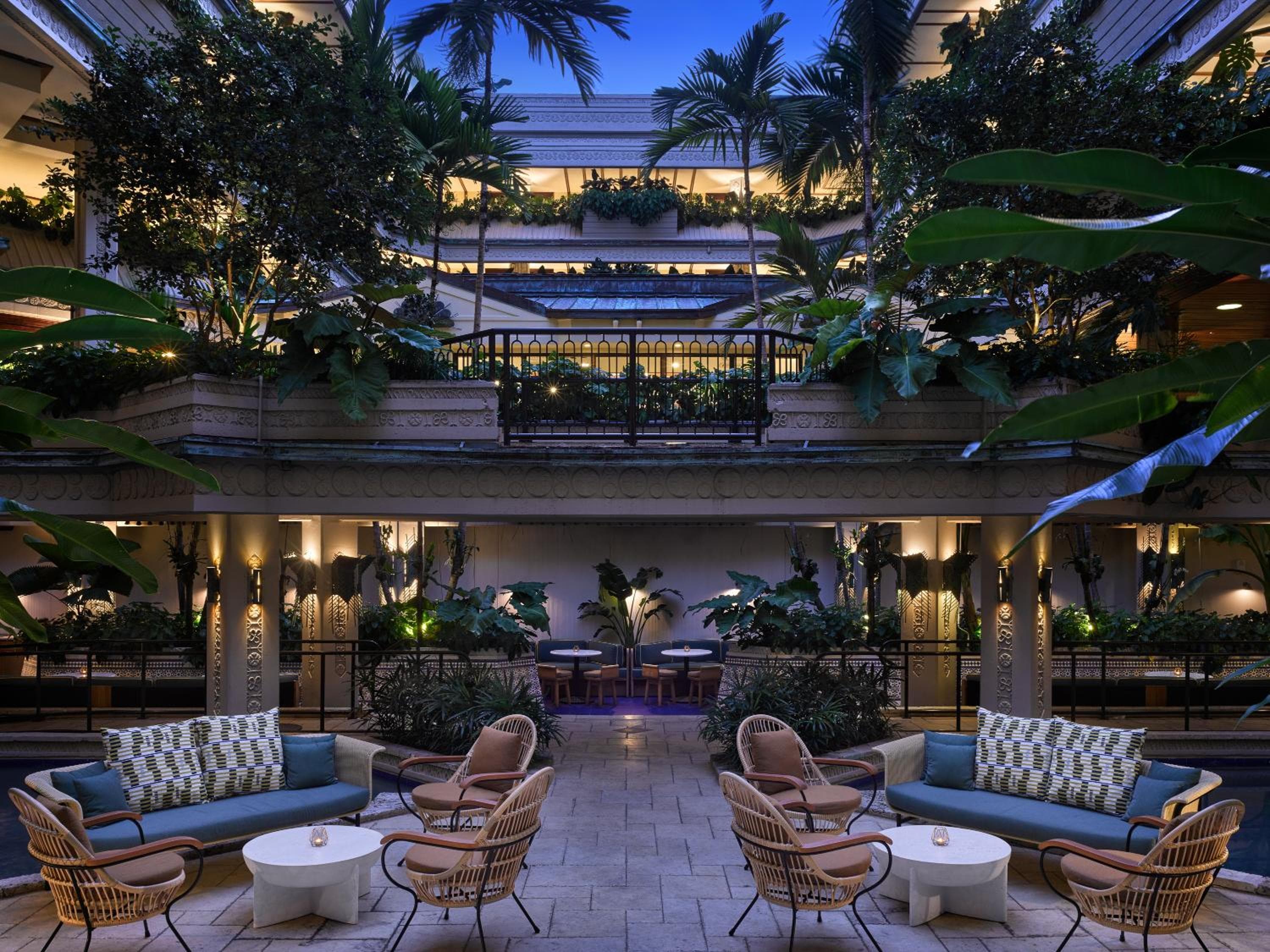 Mayfair House Hotel & Garden — 4