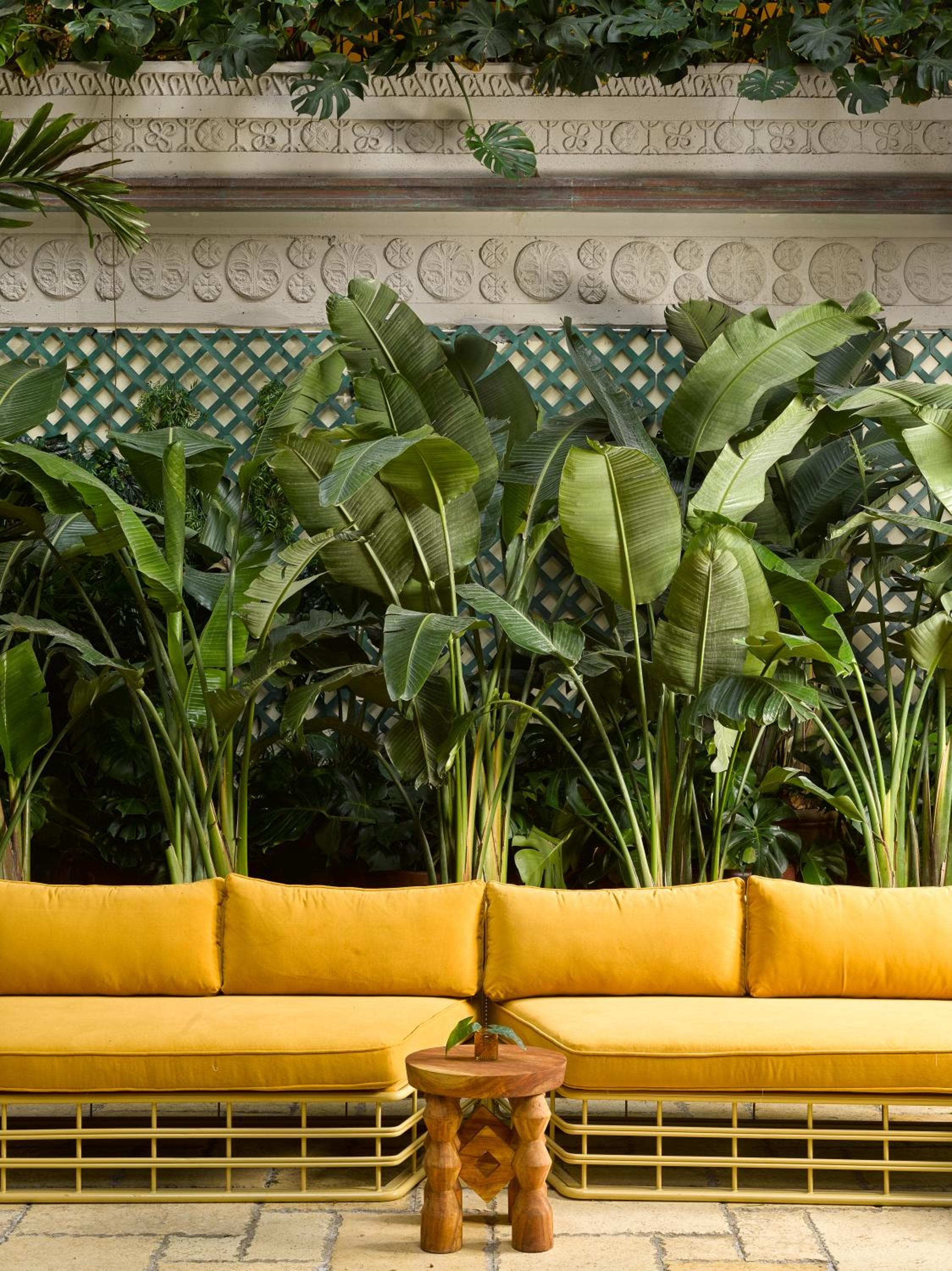 Mayfair House Hotel & Garden — 10