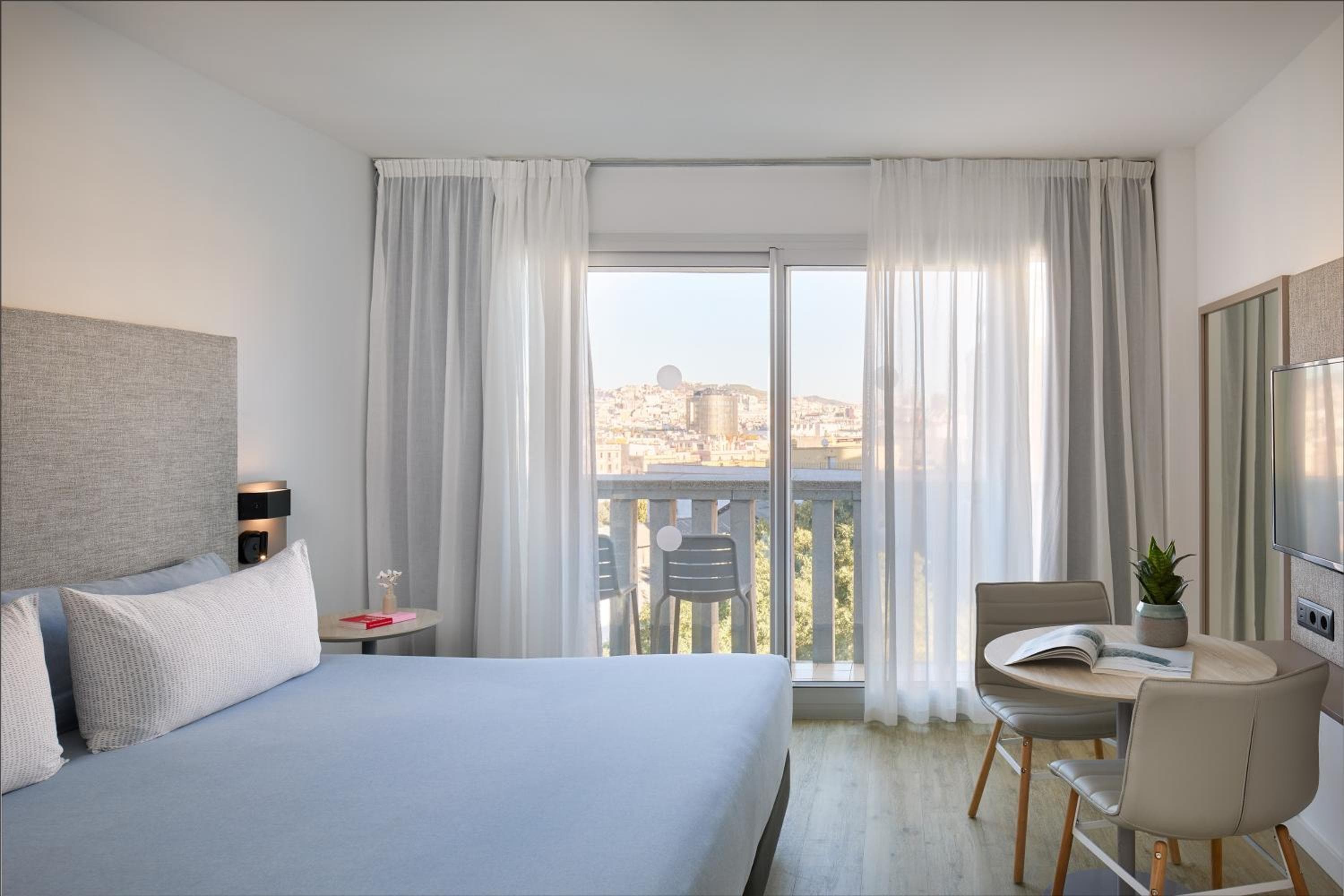 INNSiDE by Meliá Barcelona Apolo — 14