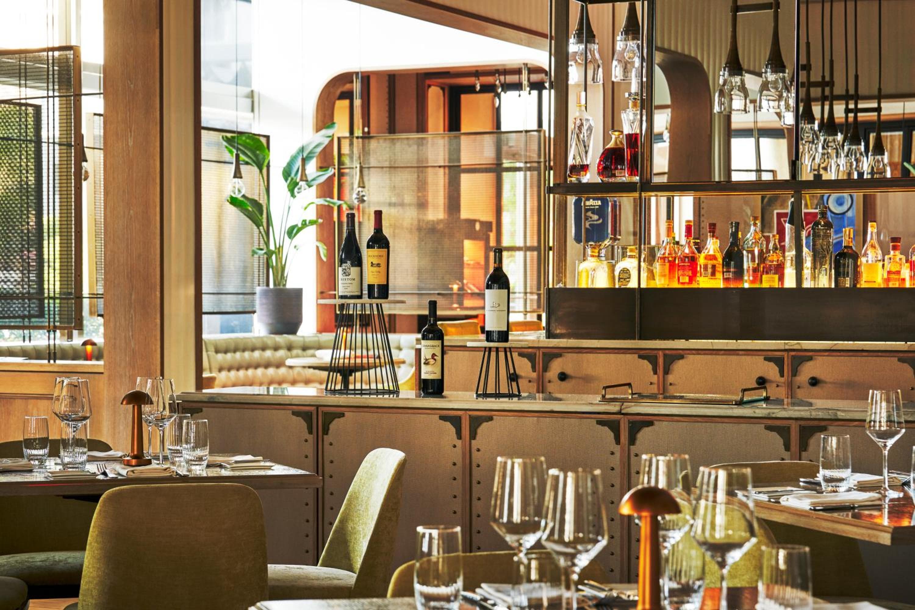 Four Seasons Hotel Miami — 13