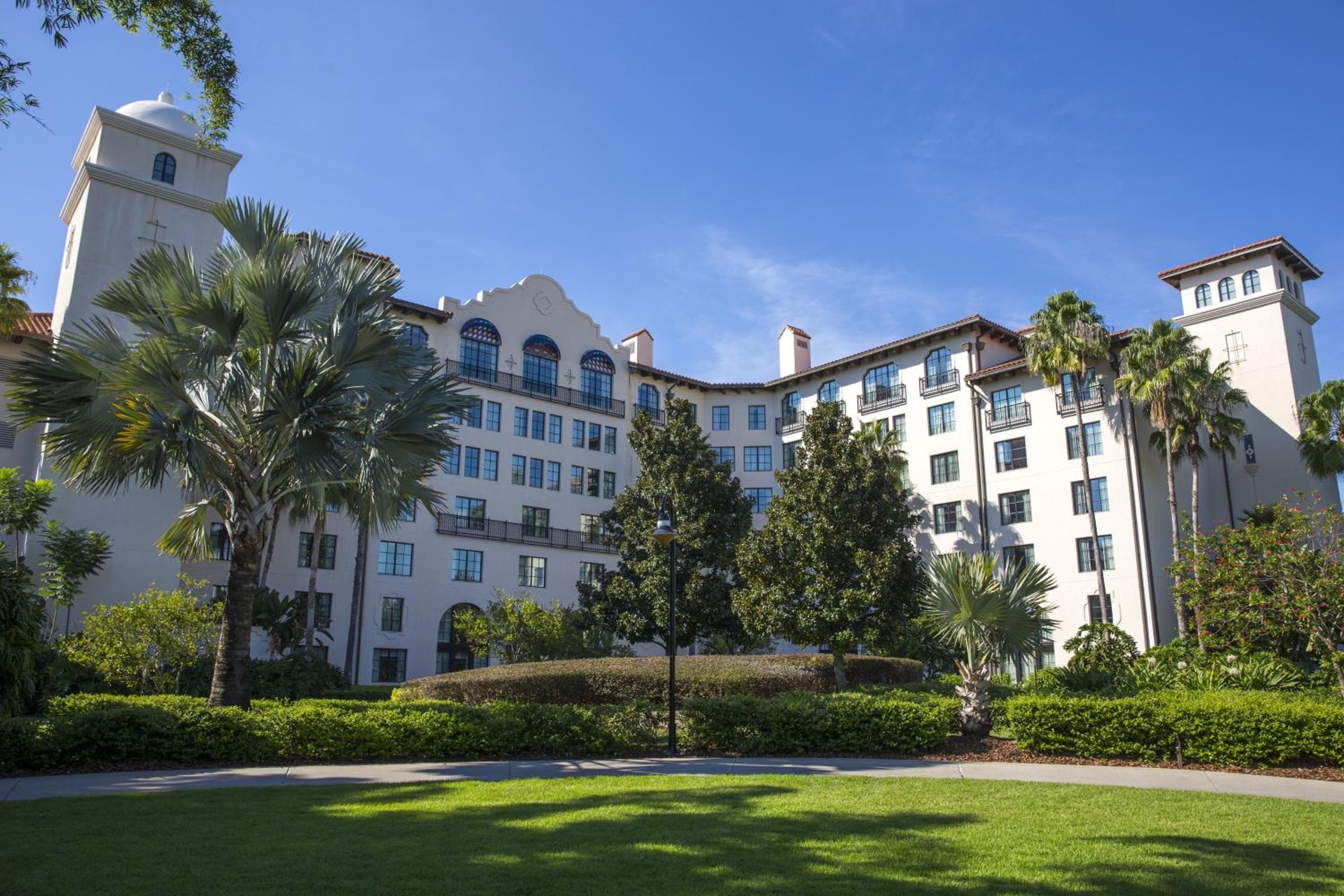 Universal's Hard Rock Hotel® — 22