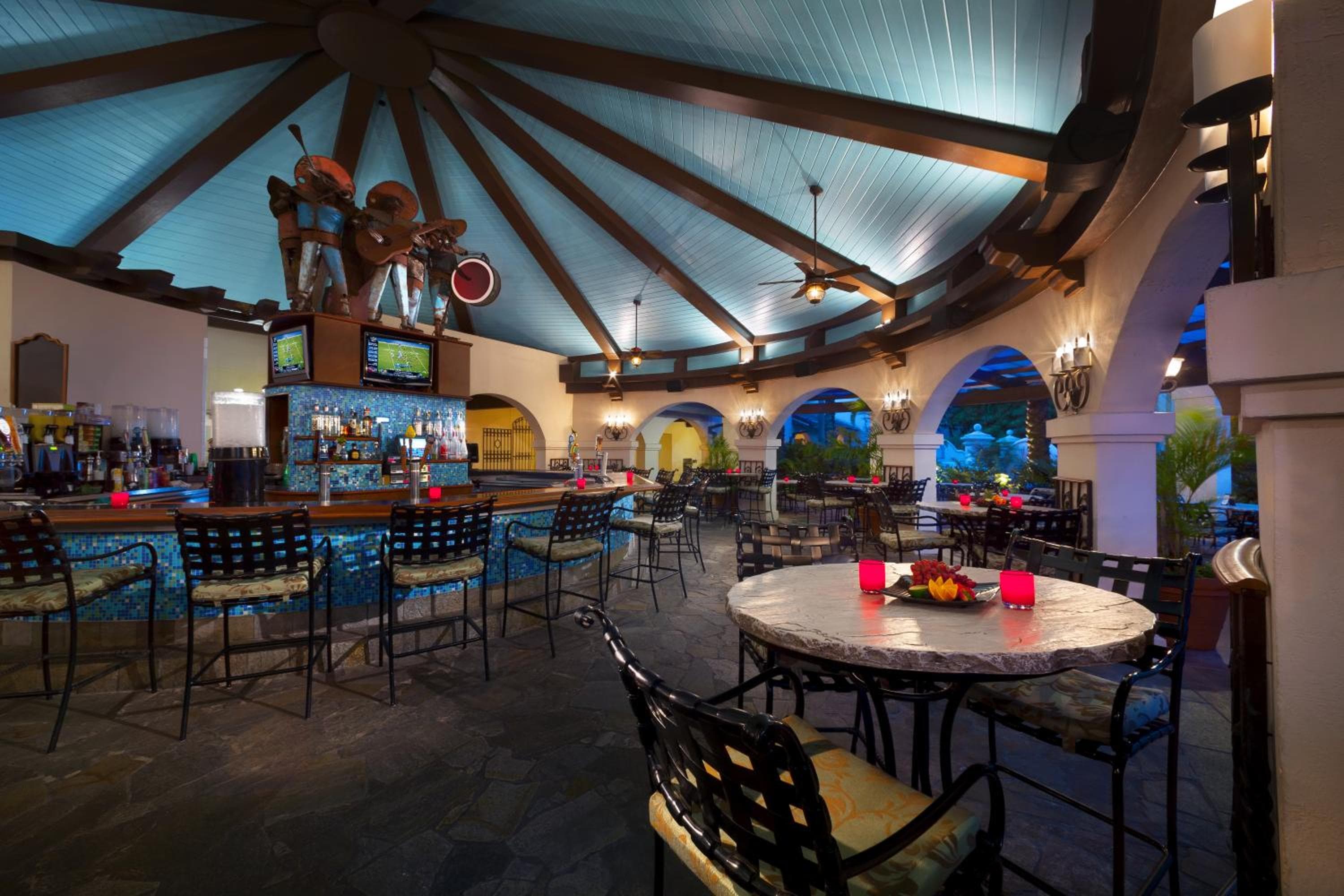 Universal's Hard Rock Hotel® — 5