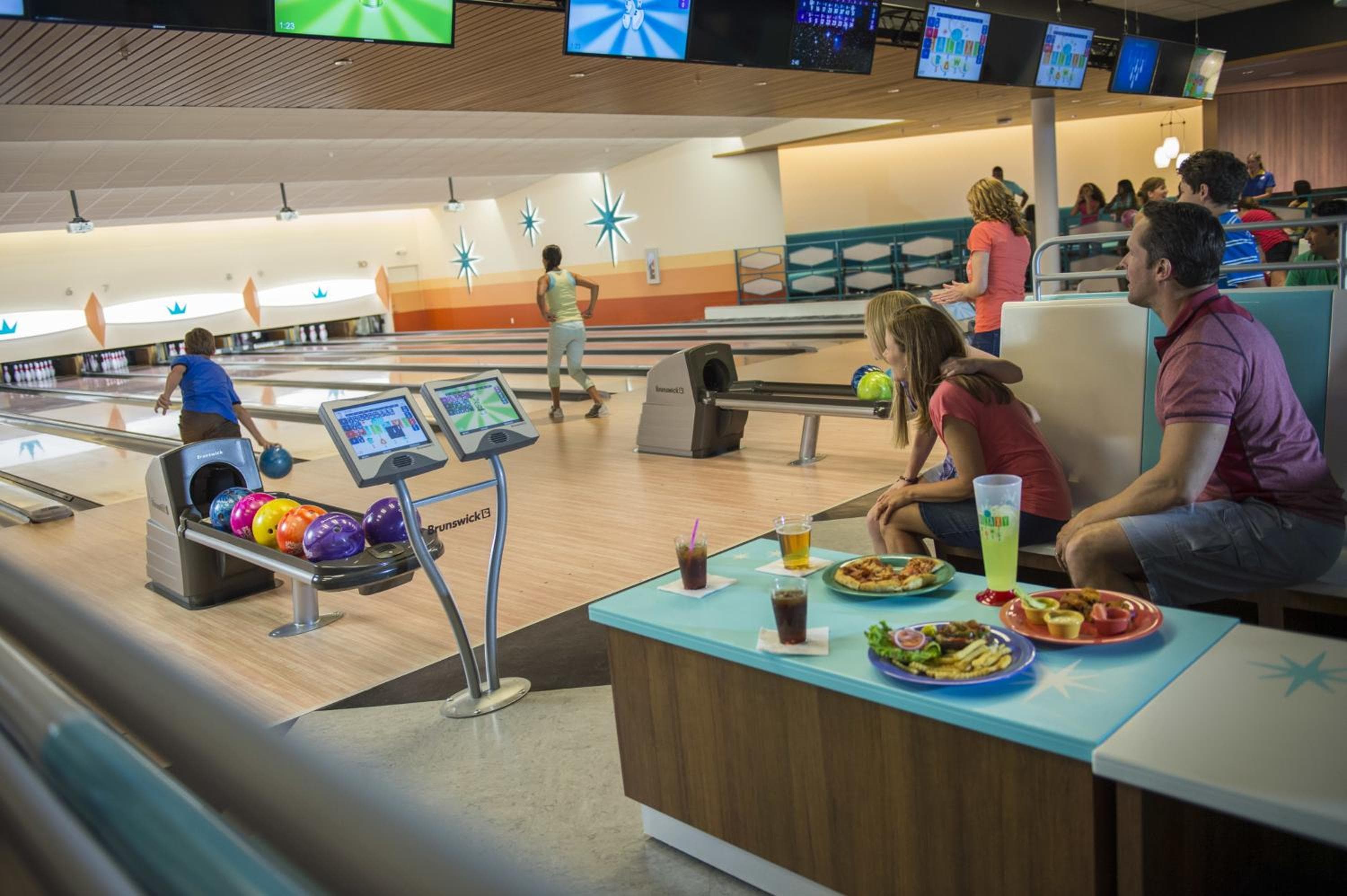 Universal's Cabana Bay Beach Resort — 6