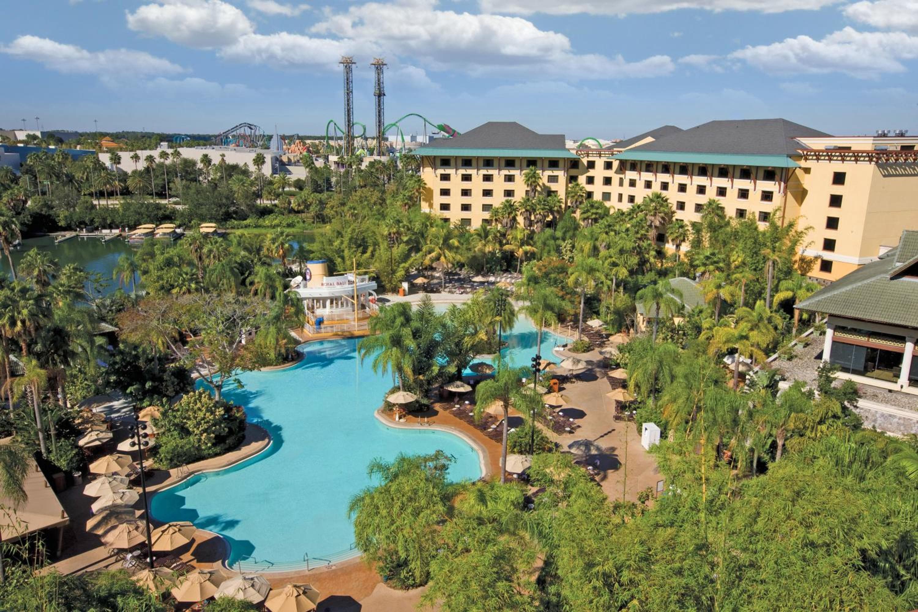 Universal's Loews Royal Pacific Resort — 9