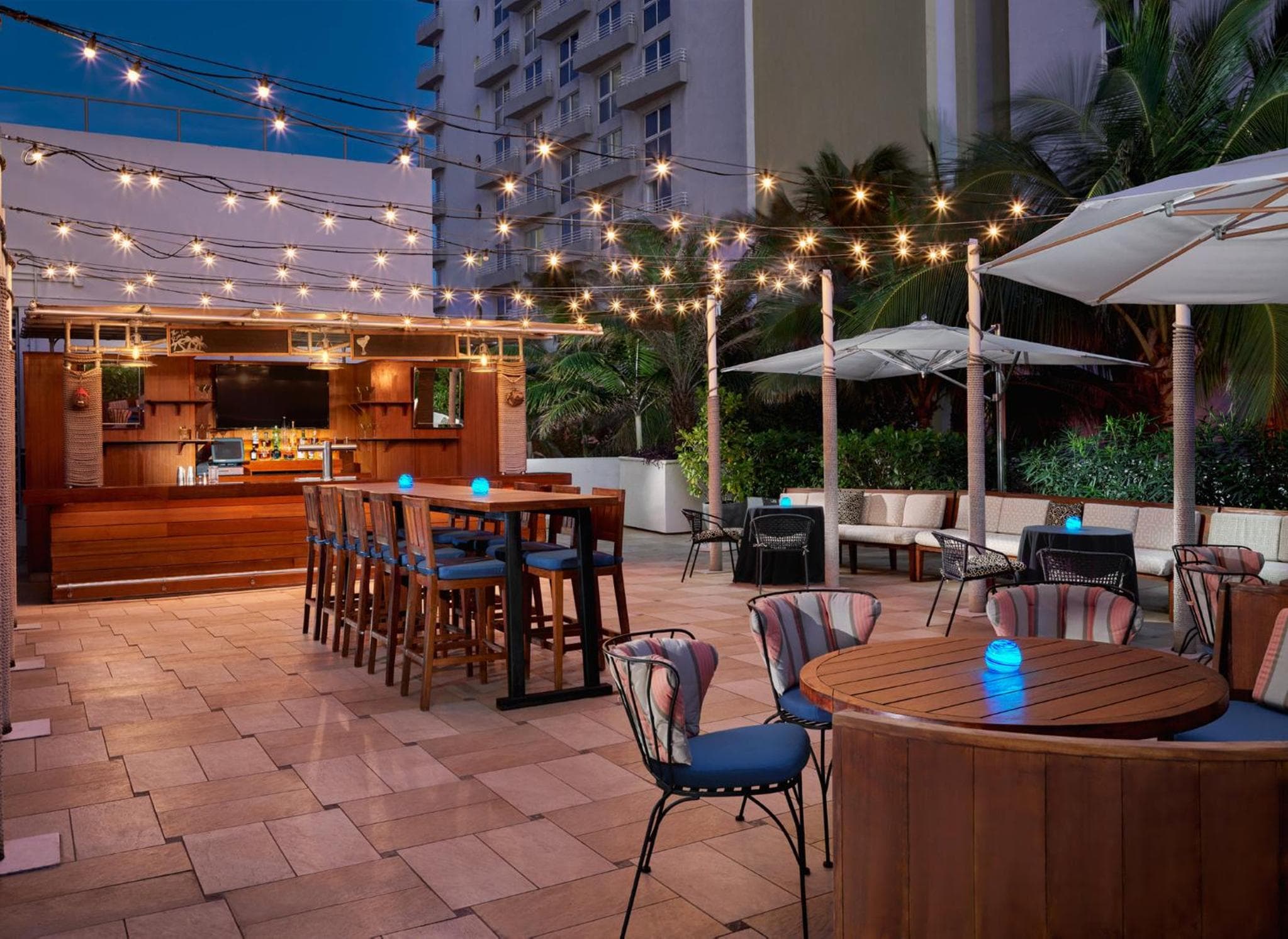 Loews Miami Beach Hotel — 5
