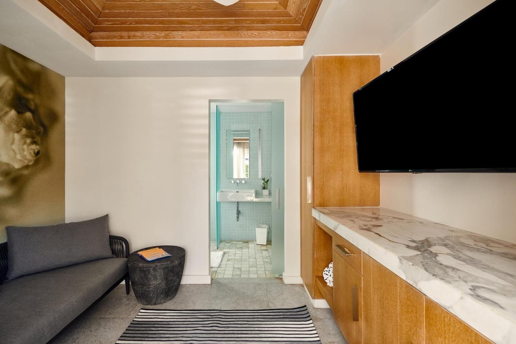 Loews Miami Beach Hotel — 25