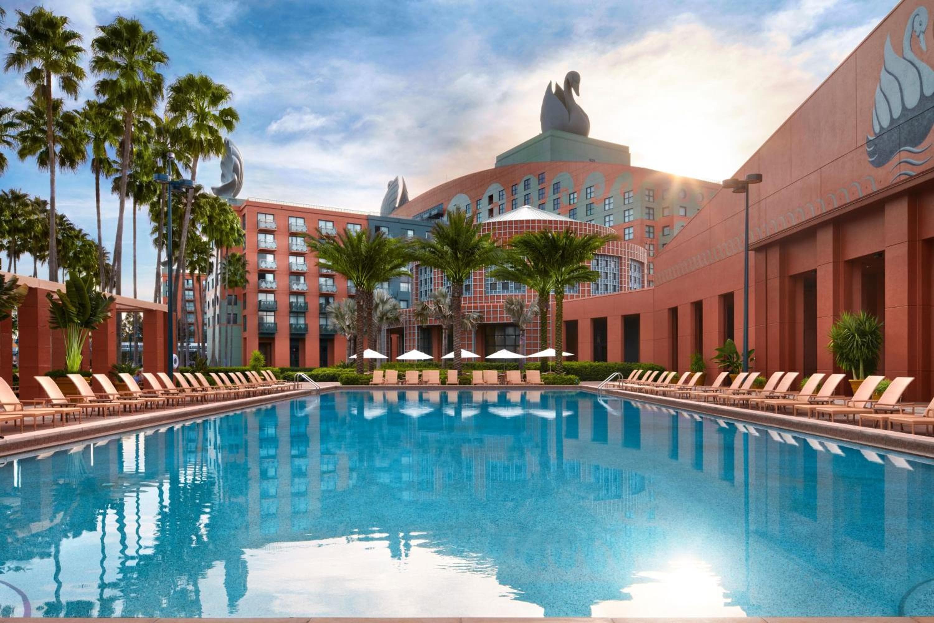 Walt Disney World Dolphin — 12