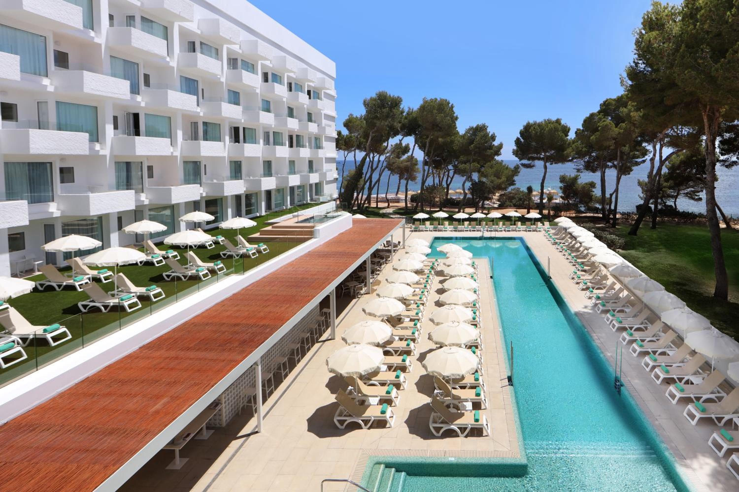 Iberostar Selection Santa Eulalia Adults-Only Ibiza — 5
