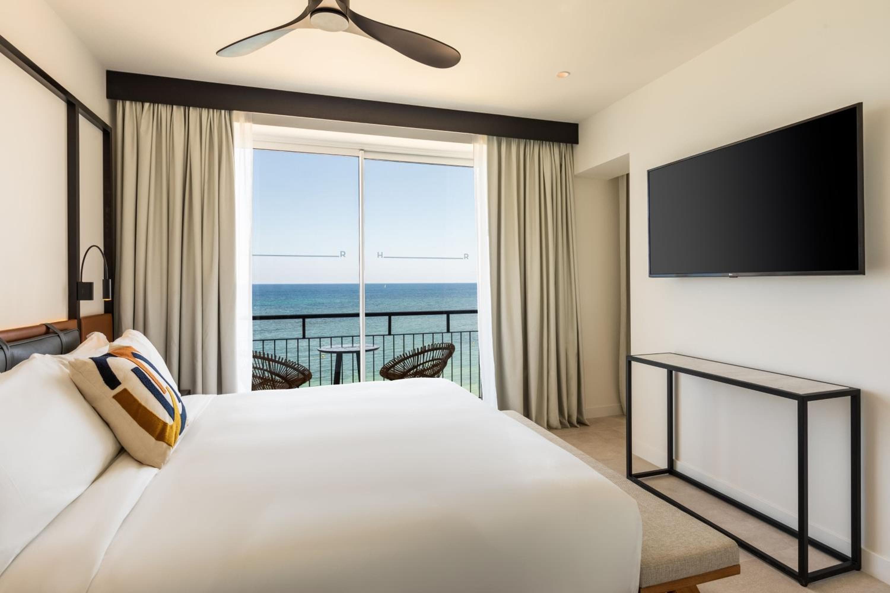 Hotel Riomar Ibiza, a Tribute Portfolio Hotel — 9