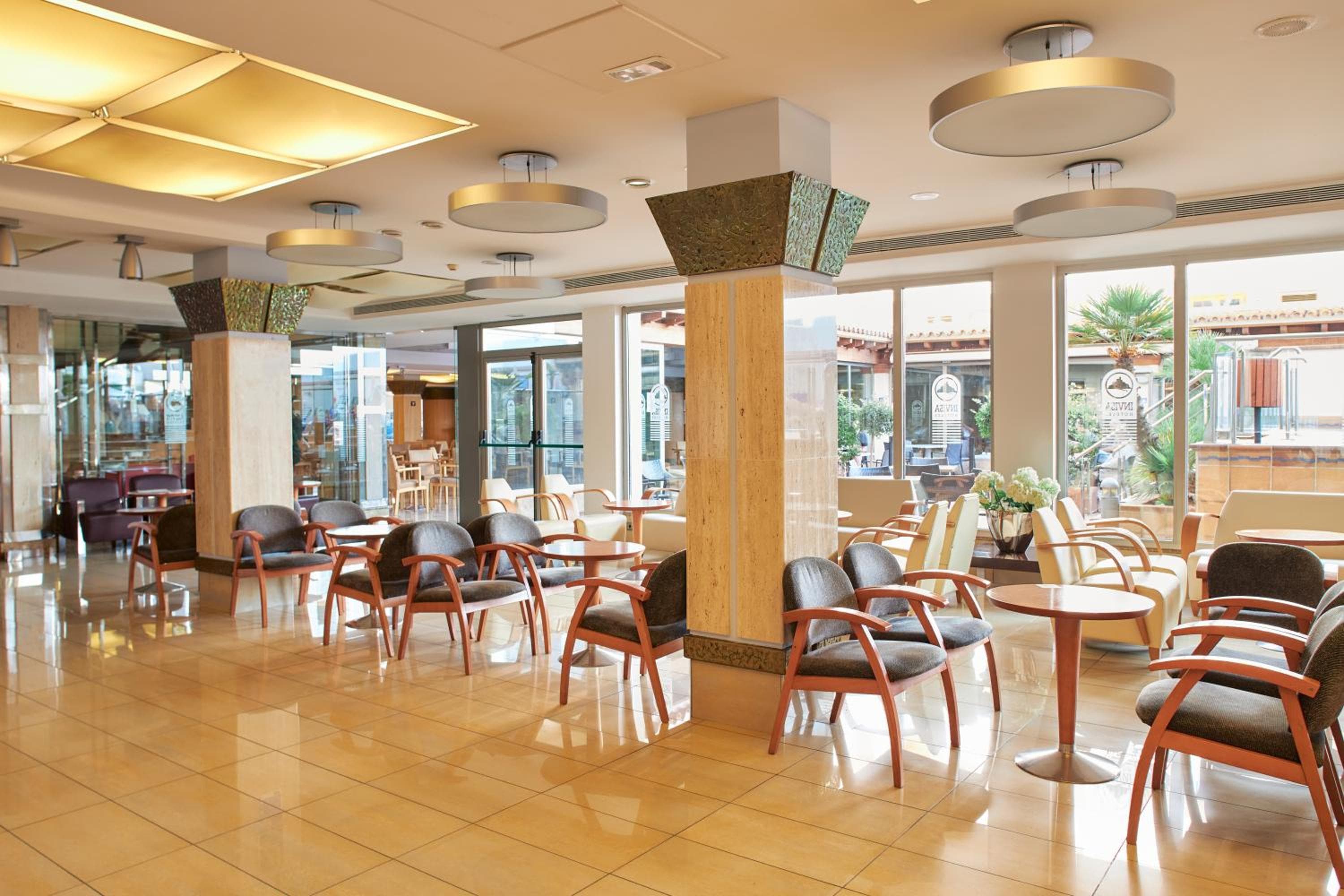 Invisa Hotel La Cala — 19