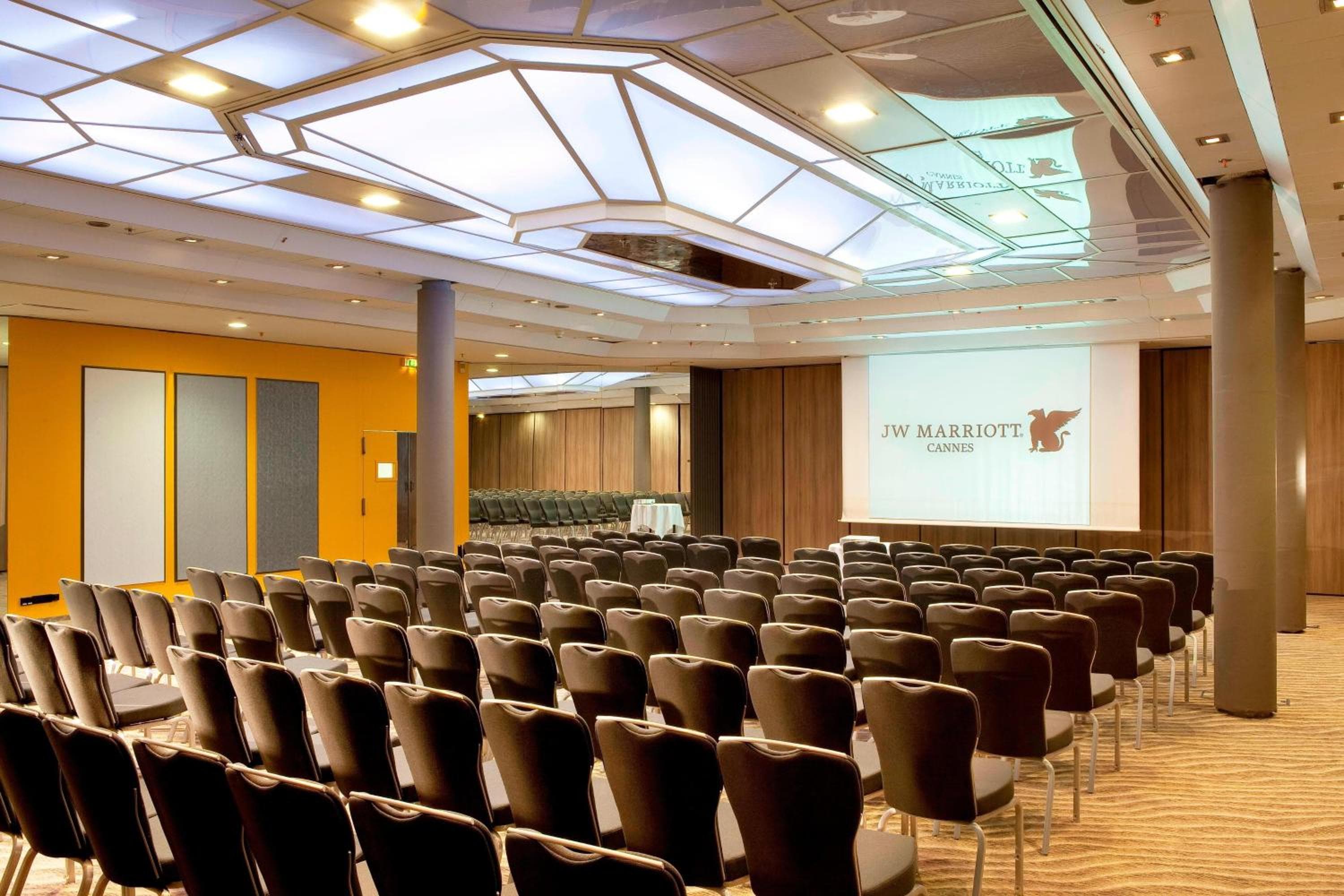 JW Marriott Cannes — 23