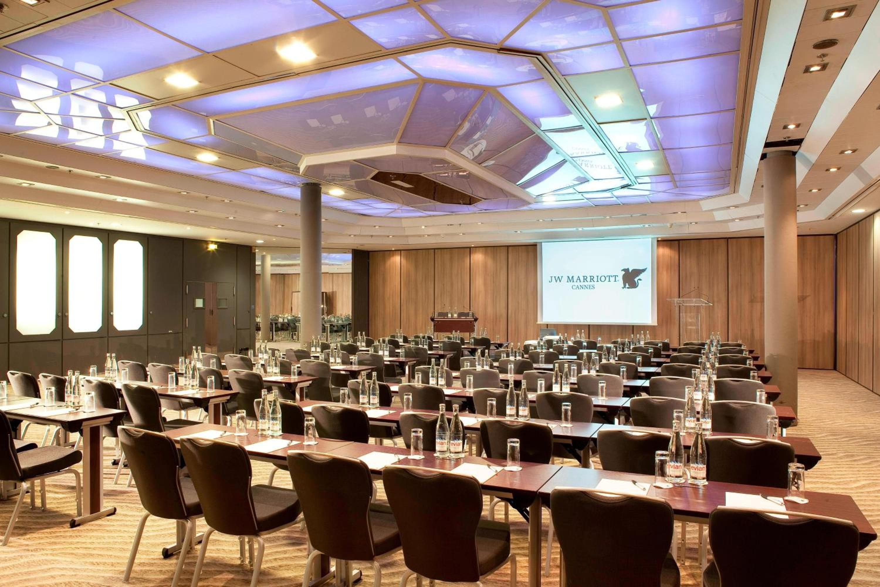 JW Marriott Cannes — 11