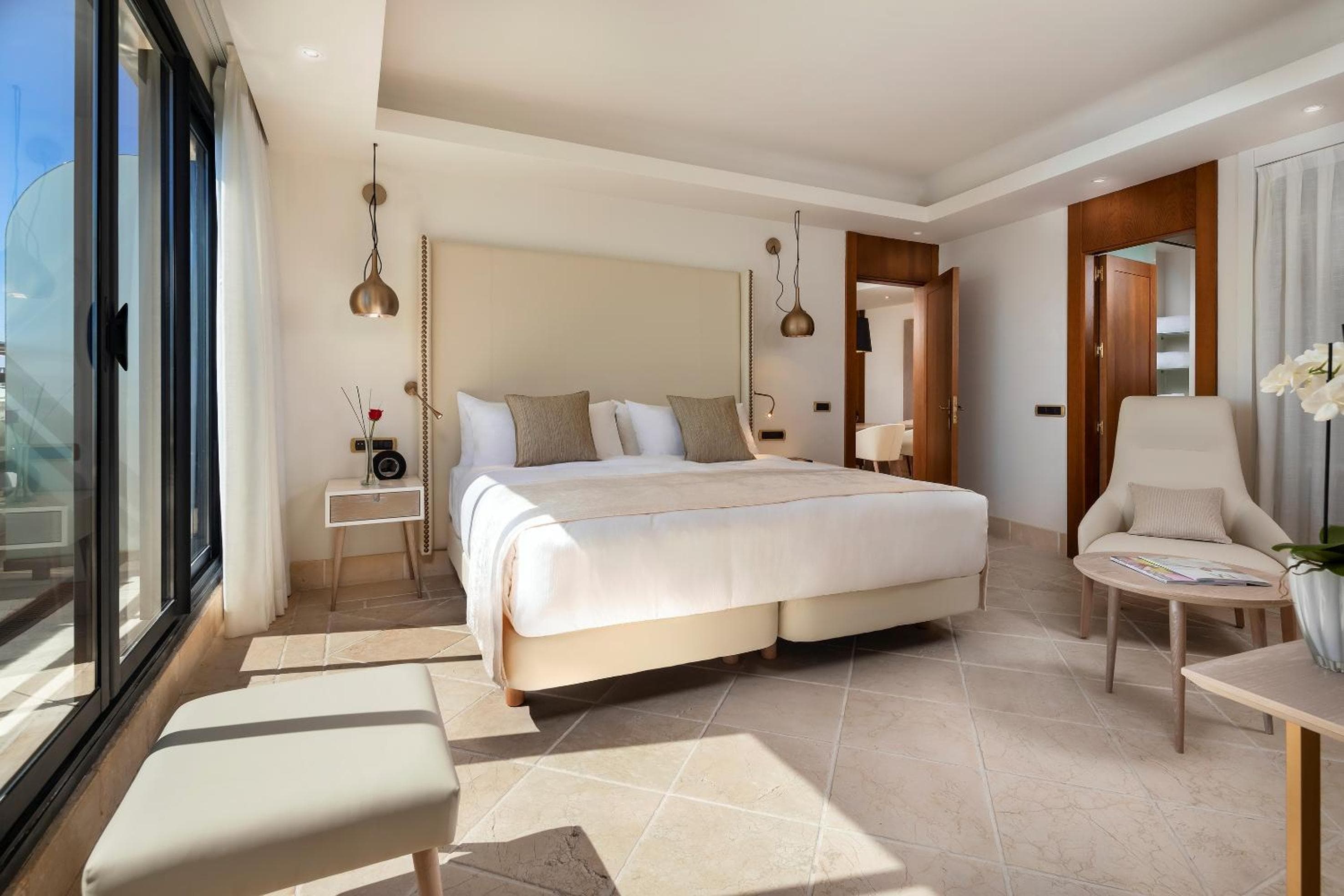 Hotel Don Pepe Gran Meliá — 14