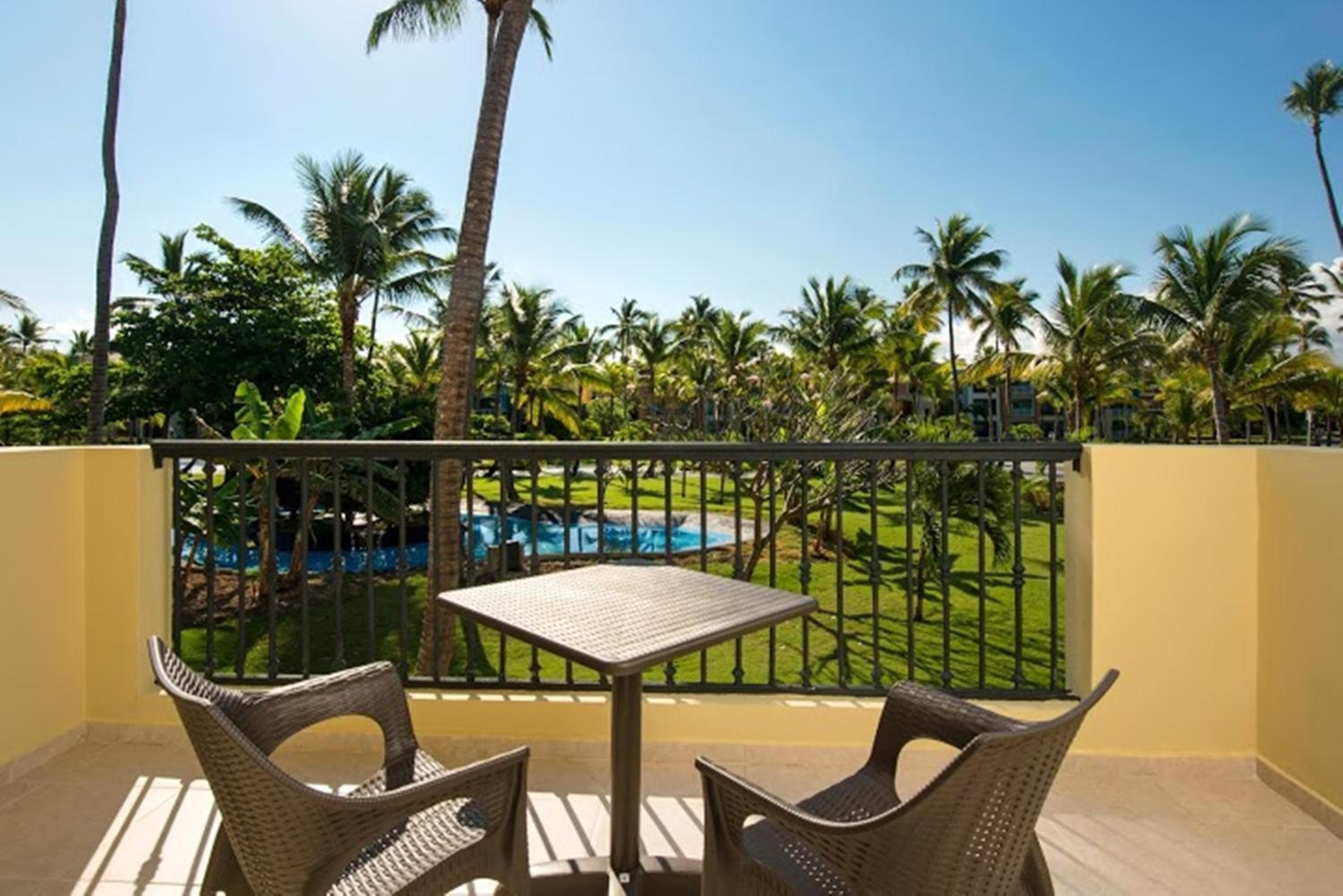 Ocean Blue & Sand Beach Resort - All Inclusive — 2