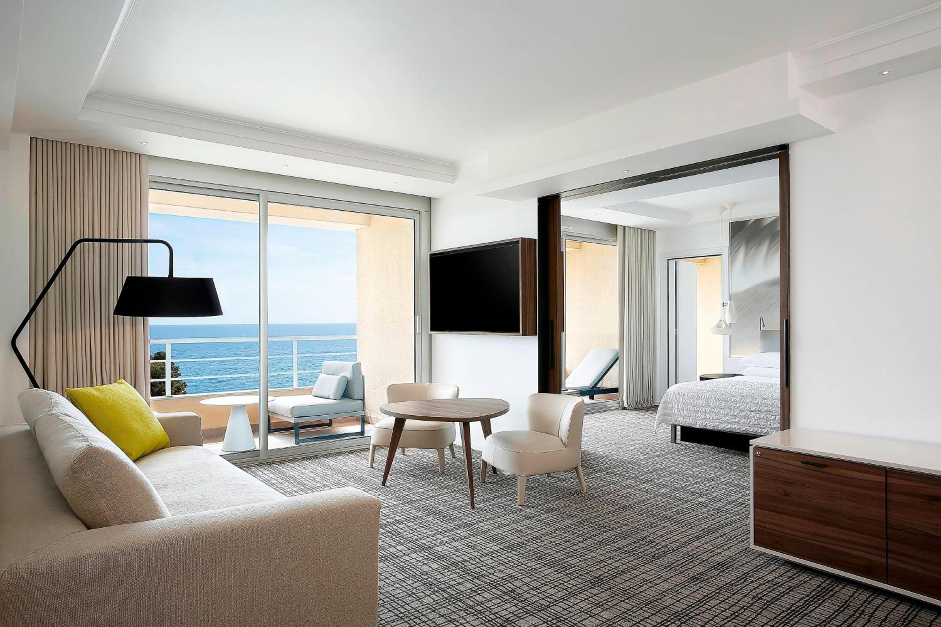 Le Méridien Beach Plaza — 23