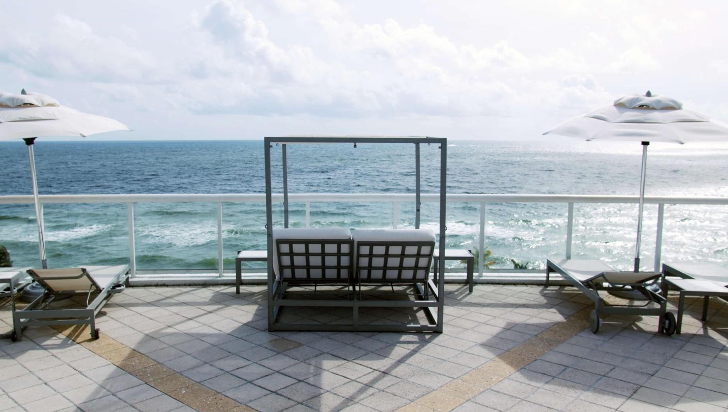 Beach House Fort Lauderdale, A Hilton Resort — 3
